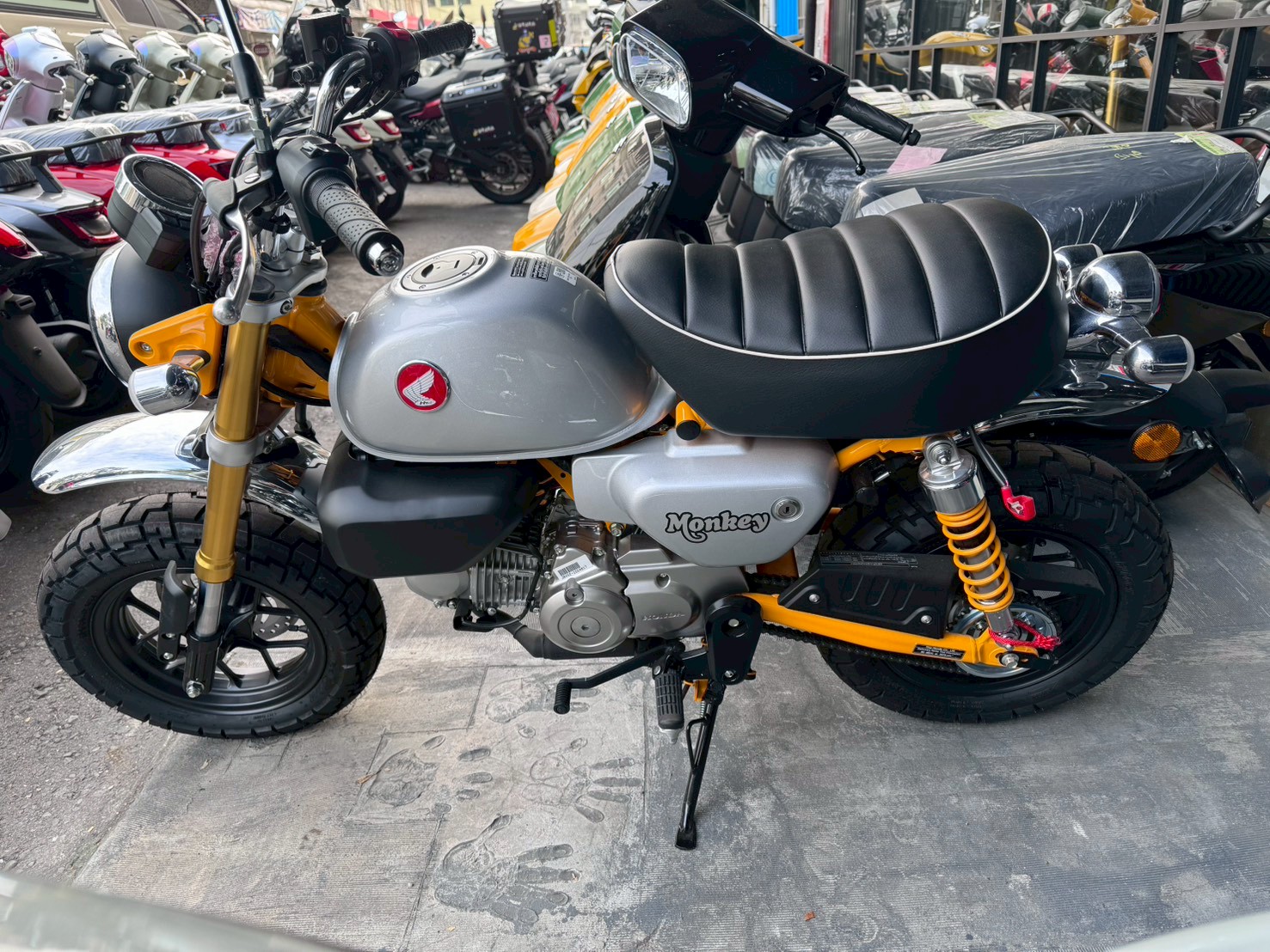 HONDA Monkey 125新車出售中 *楊展重車*2025 HONDA Monkey 125 黃猴 全新車輛 12-60期可全額貸 線上 ...