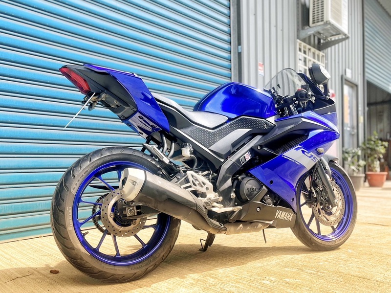 YAMAHA YZF-R15 - 中古/二手車出售中 行車記錄器 雙黃燈總成 基本改裝 小資族二手重機買賣 | 小資族二手重機買賣