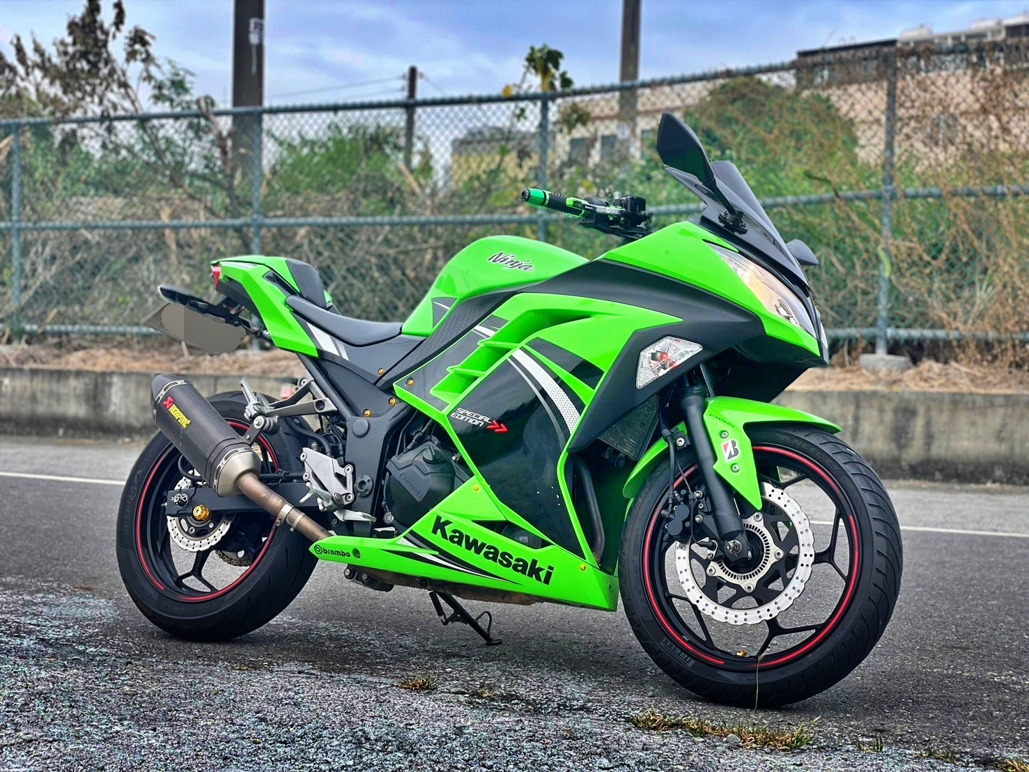 KAWASAKI NINJA300 - 中古/二手車出售中 入門川崎忍者300 全車原廠殼非常漂亮 | 武士重機-阿良