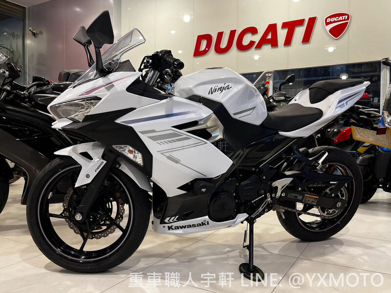 KAWASAKI NINJA400 - 中古/二手車出售中 【敏傑宇軒】二手車 KAWASAKI NINJA 忍者 400 公司車 暴雪白 2023 | 重車銷售職人-宇軒 (敏傑)