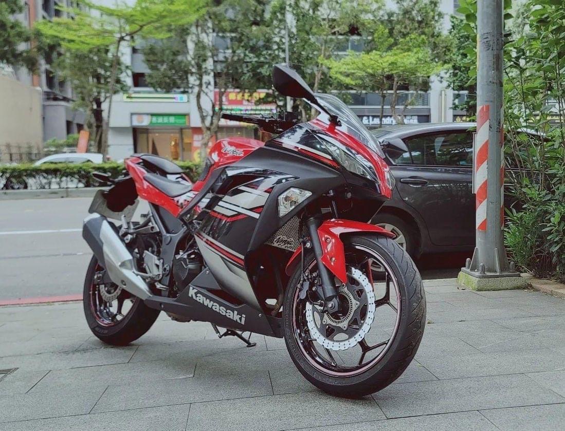 【小資族二手重機買賣】KAWASAKI NINJA300 - 「Webike-摩托車市」 Kawasaki Ninja300 視訊賞車無壓力 臉書Ig:小資族二手重機買賣