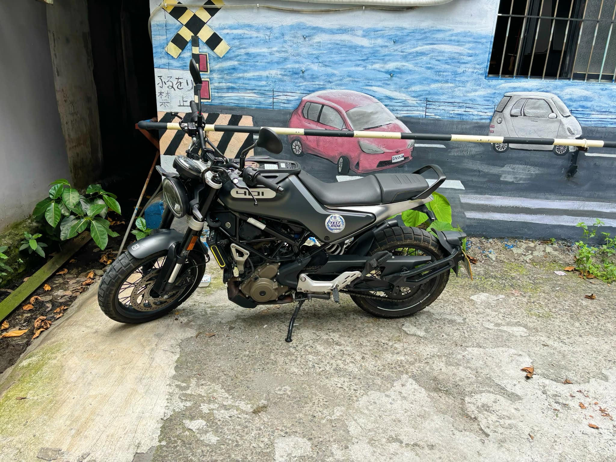 HUSQVARNA SVARTPILEN 401 - 中古/二手車出售中 HUSQVARNA SVARTPILEN 黑箭401 公司車 | 個人自售