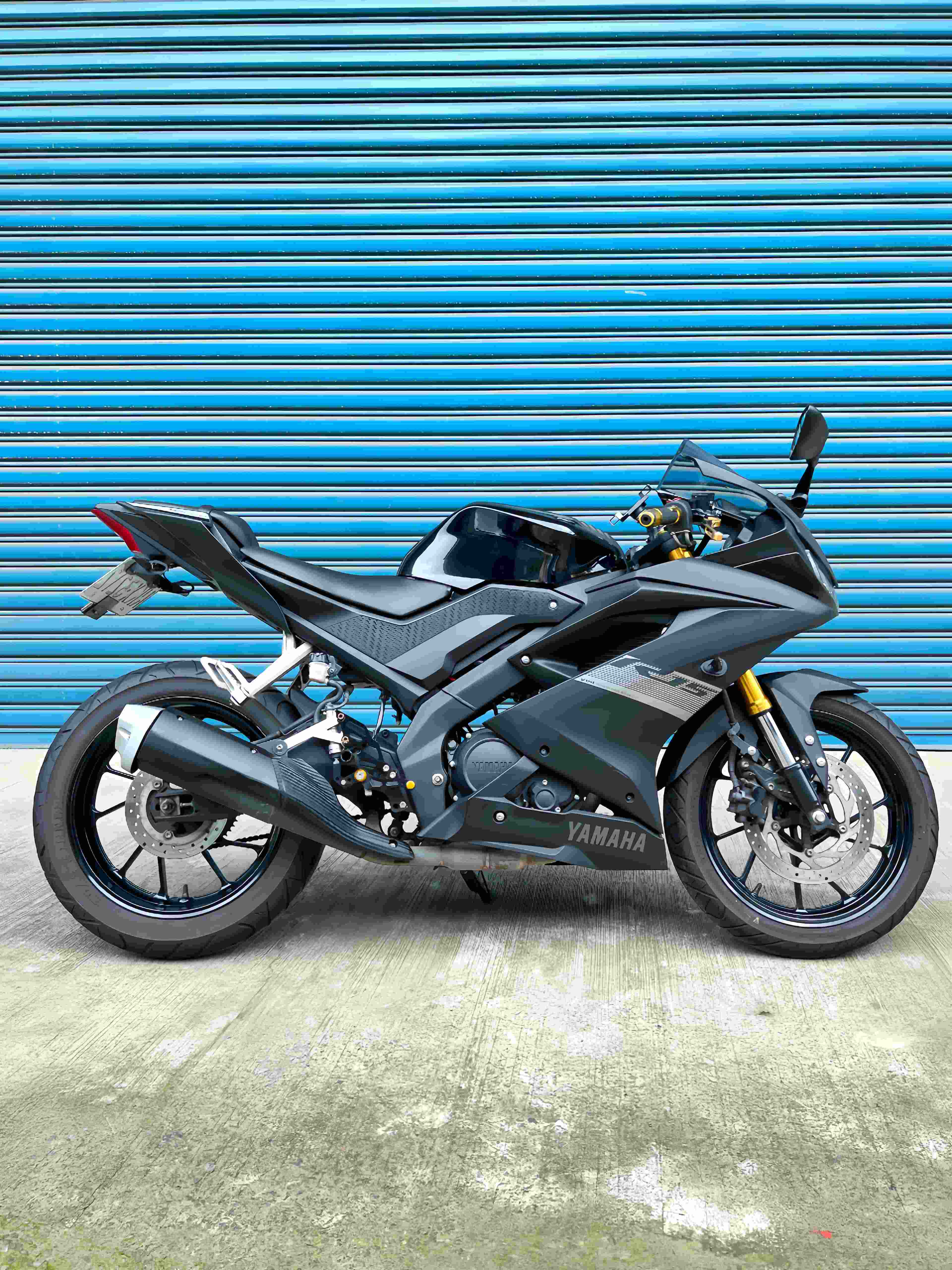 YAMAHA YZF-R15 - 中古/二手車出售中 2021年 R15V3 黑色系 基本改 阿宏大型重機買賣 | 阿宏大型重機買賣