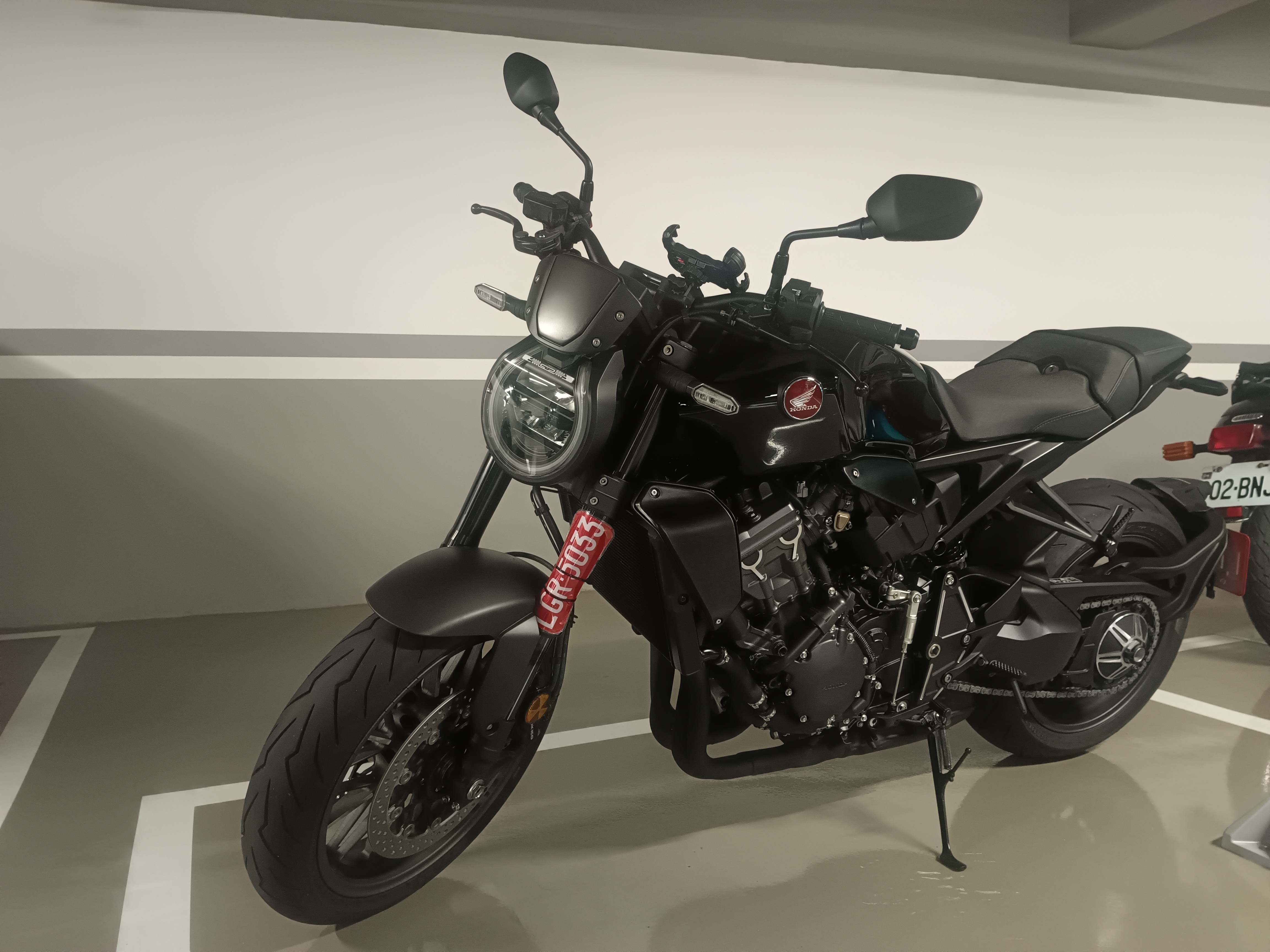 HONDA CB1000R - 中古/二手車出售中 2024 CB1000r Black Edition暗黑版本，24年出廠，24年9月購入，不到三個月等同新車，價錢可議 | 個人自售