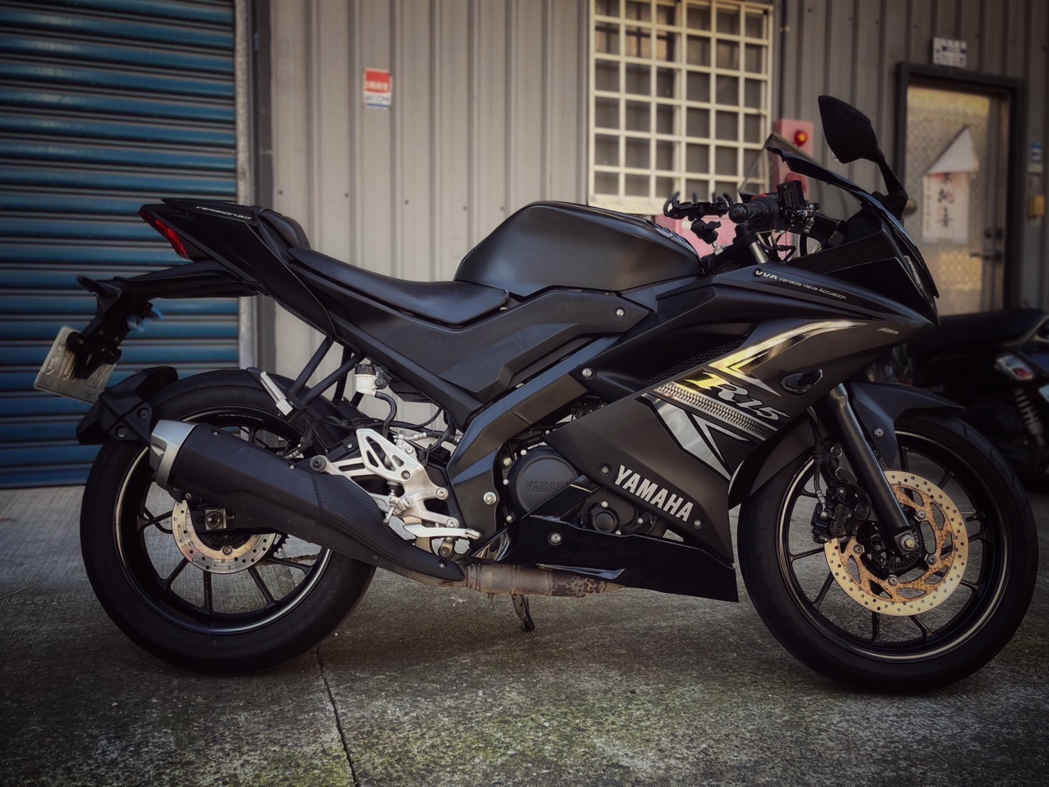 YAMAHA YZF-R15 - 中古/二手車出售中 R15v3 ABS 一手車 基本改裝 小資族二千重機買賣 | 小資族二手重機買賣