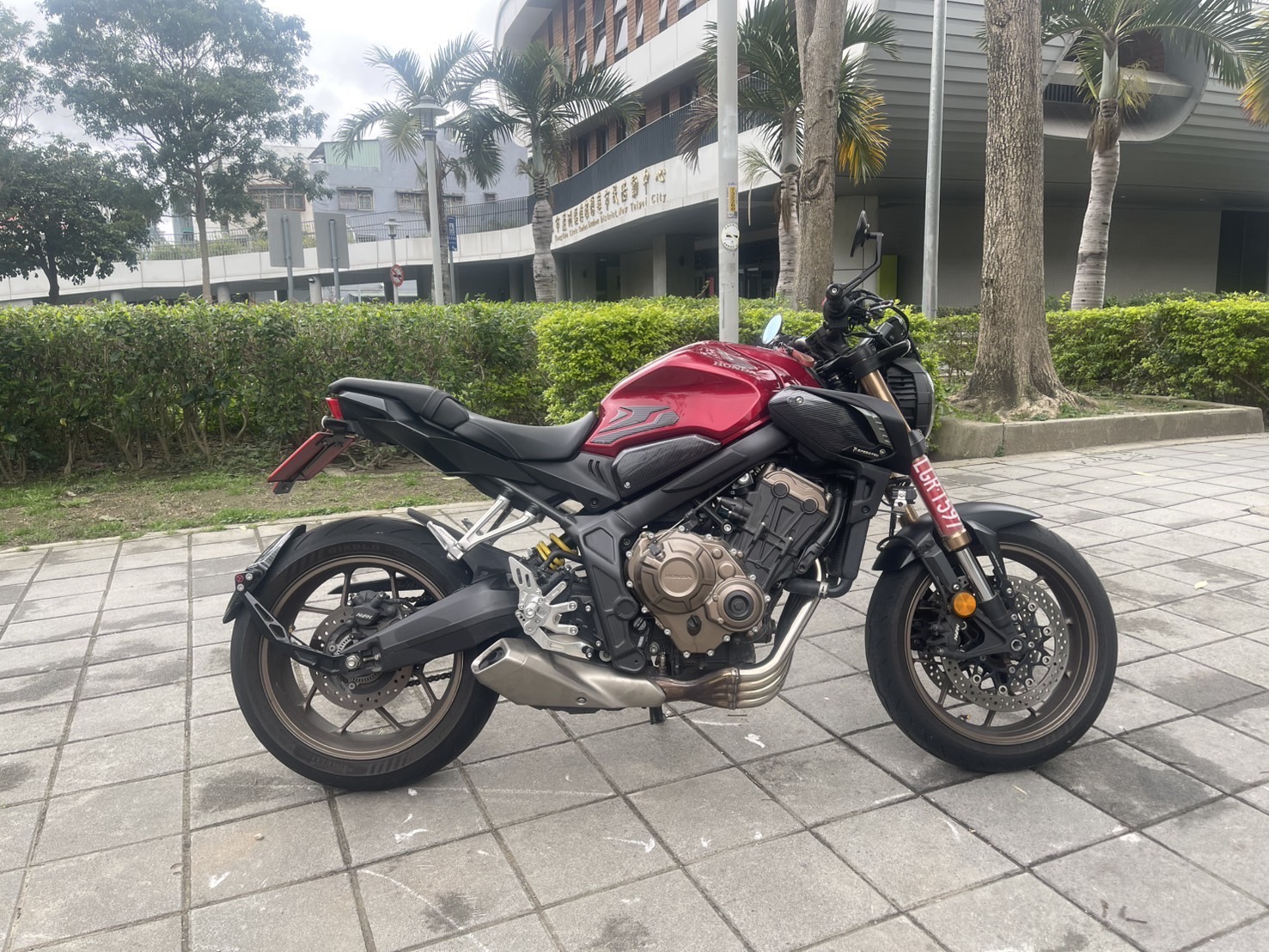 【大蔡】HONDA CB650R - 「Webike-摩托車市」 2022 HONDA CB650R 台本