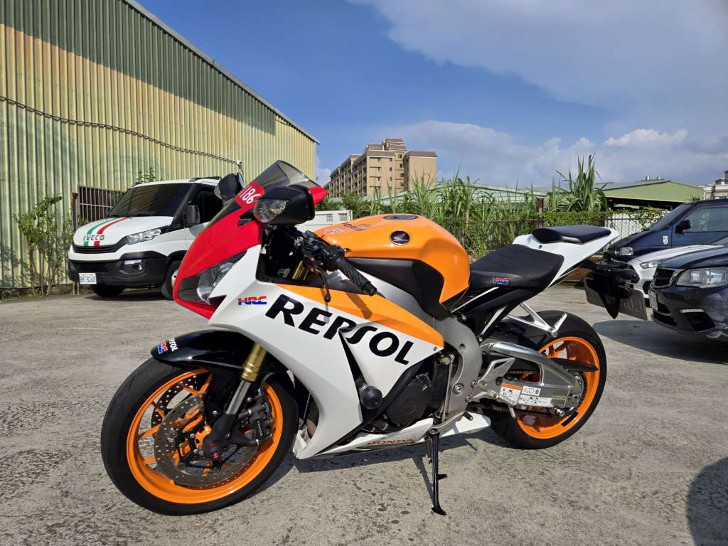 HONDA  CBR1000RR  - 中古/二手車出售中 [出售] 2015年 HONDA CBR1000RR  | 老爹重機