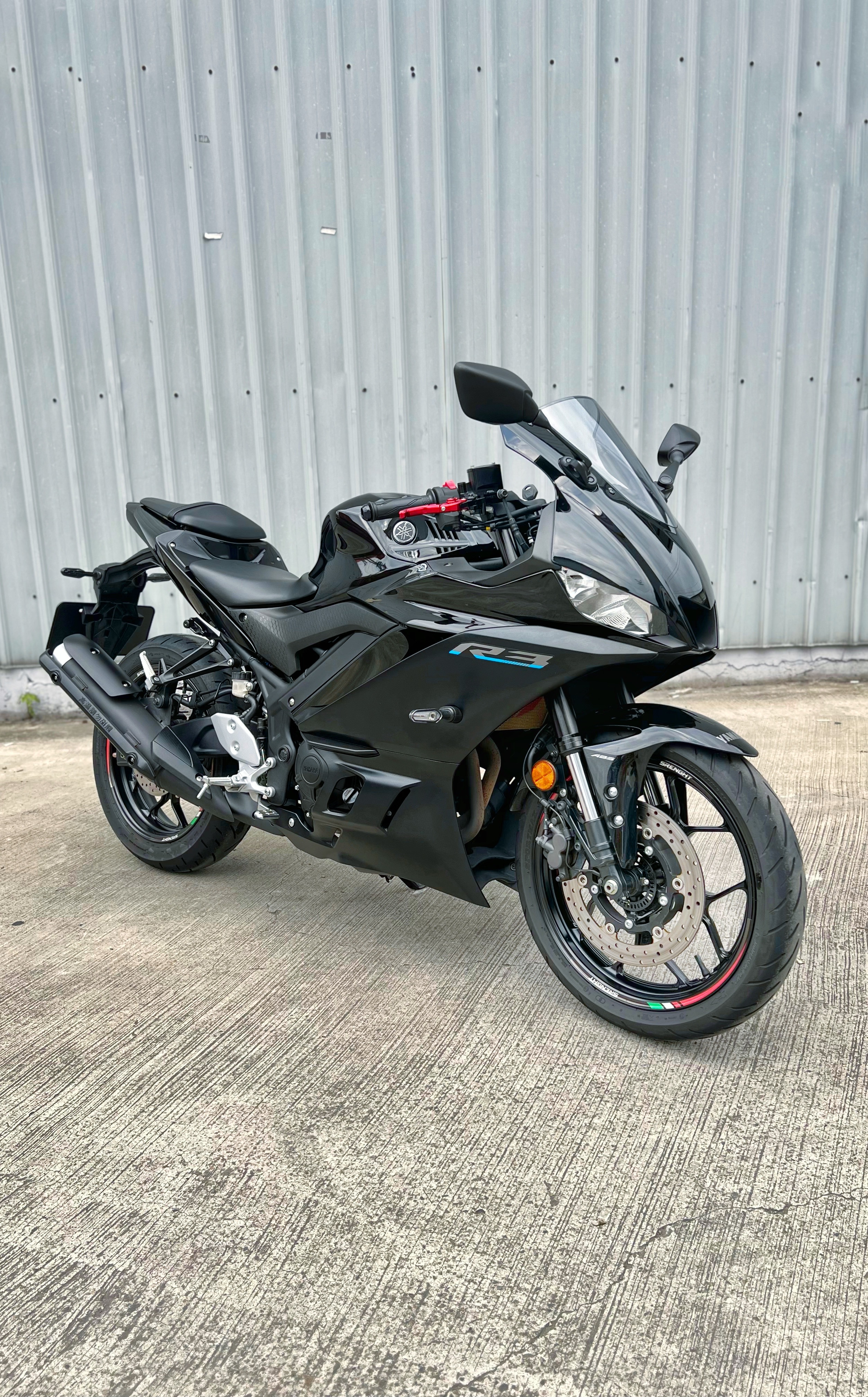 【阿宏大型重機買賣】YAMAHA YZF-R7 - 「Webike-摩托車市」 2022年 R3 黑色系 一手車 無摔 無事故 里程保證