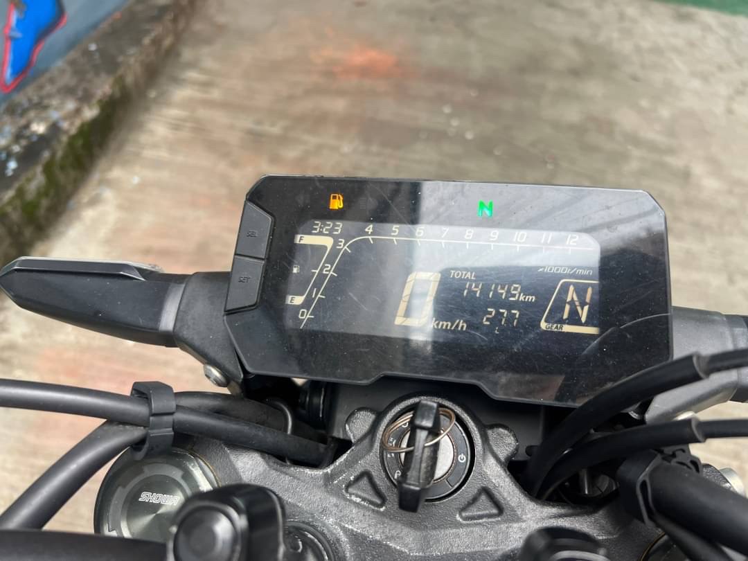 HONDA CB150R - 中古/二手車出售中 HONDA CB150R 協助分期、託運、換車補貼、代償結清 Line ID:@q0984380388 | 小菜輕重機