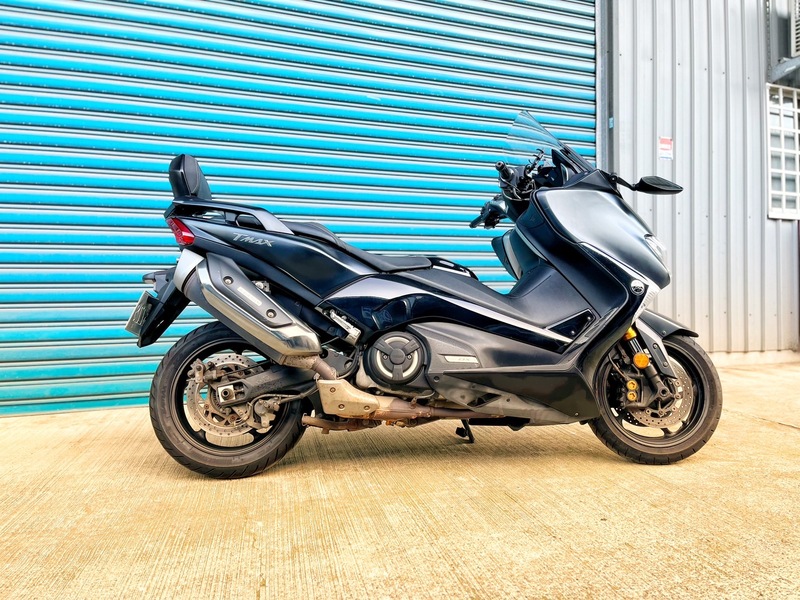 YAMAHA TMAX530 - 中古/二手車出售中 DX版本 里程保證 市場最低價 小資族二手重機買賣 | 小資族二手重機買賣