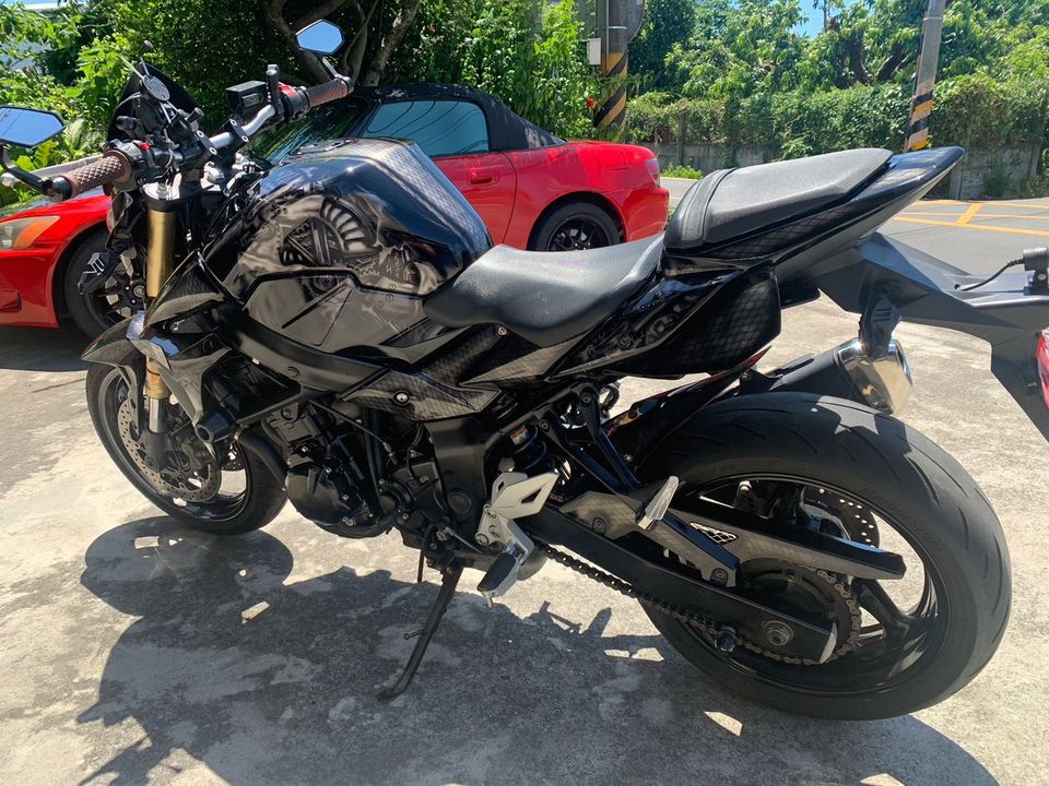 SUZUKI GSR750 - 中古/二手車出售中 便宜售2015 Suzuki GSR750！車況很好！全車水轉印保存良好～ | 繪馬輕重型機車