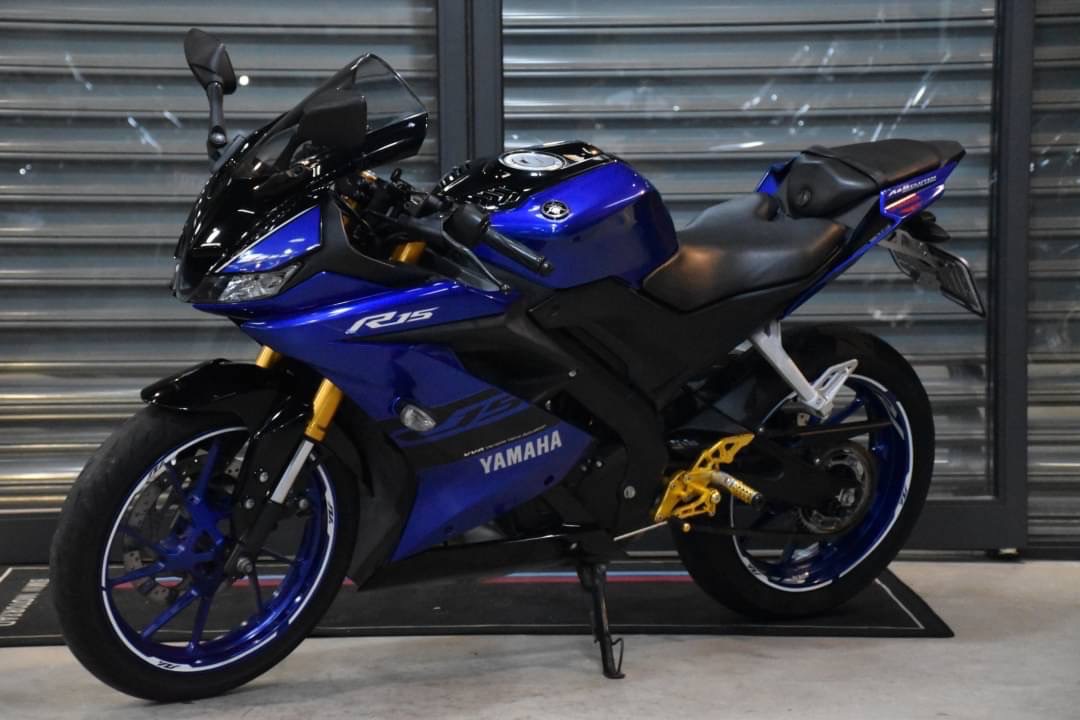 YAMAHA YZF-R15 - 中古/二手車出售中 2018/19短牌架、腳踏後移 小資族二手重機買賣 | 小資族二手重機買賣