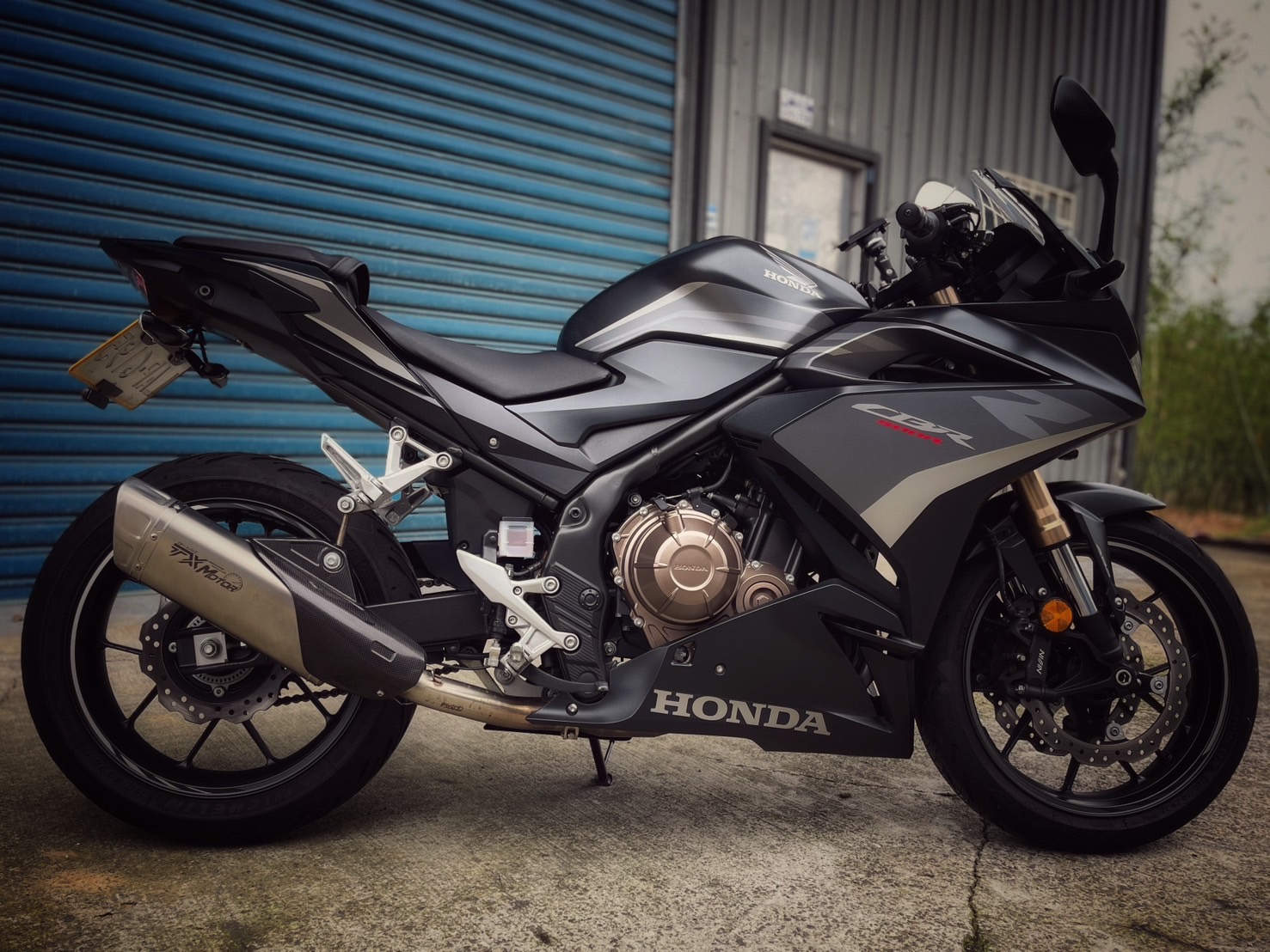 HONDA CBR500R - 中古/二手車出售中 CBR500R 台本車 TX全段排氣管 行車記錄器 眾多改裝 無摔車無事故 小資族二手重機買賣 | 小資族二手重機買賣