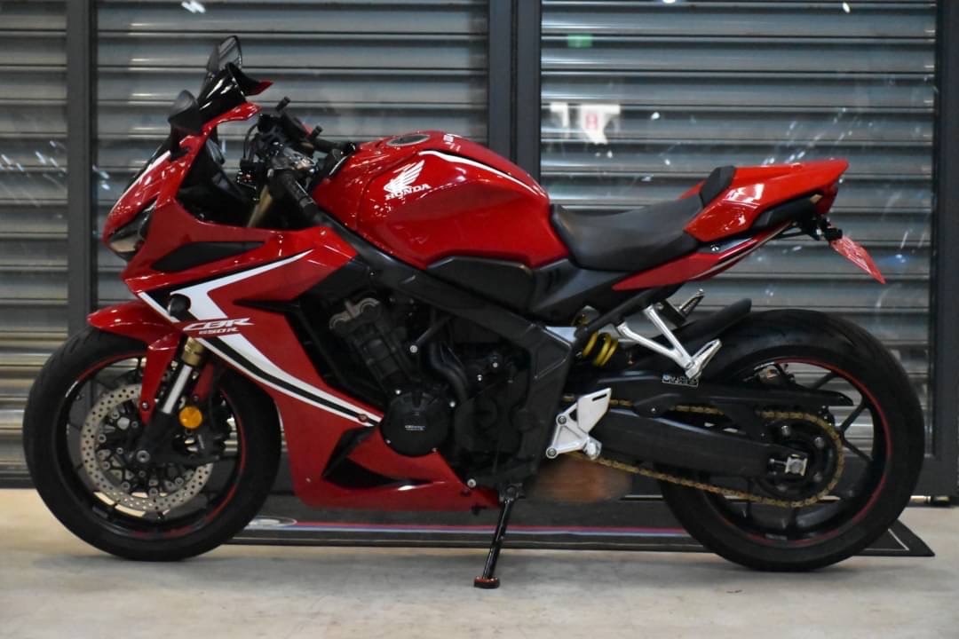 HONDA CBR650R - 中古/二手車出售中 行車記錄器 基本改裝 小資族二手重機買賣 | 小資族二手重機買賣