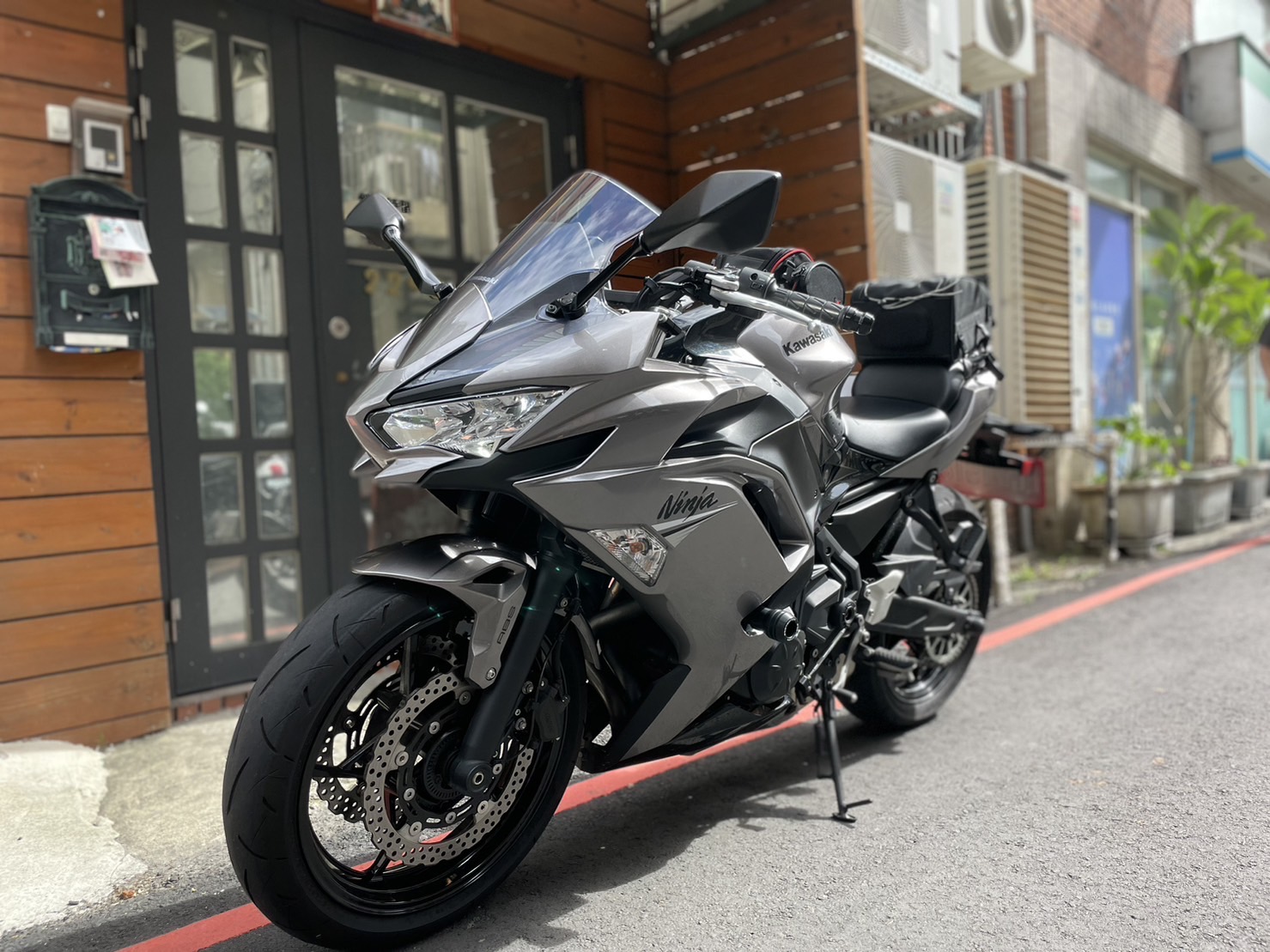 KAWASAKI NINJA650 - 中古/二手車出售中 售 2021 Ninja 650 公司保固內 | 個人自售