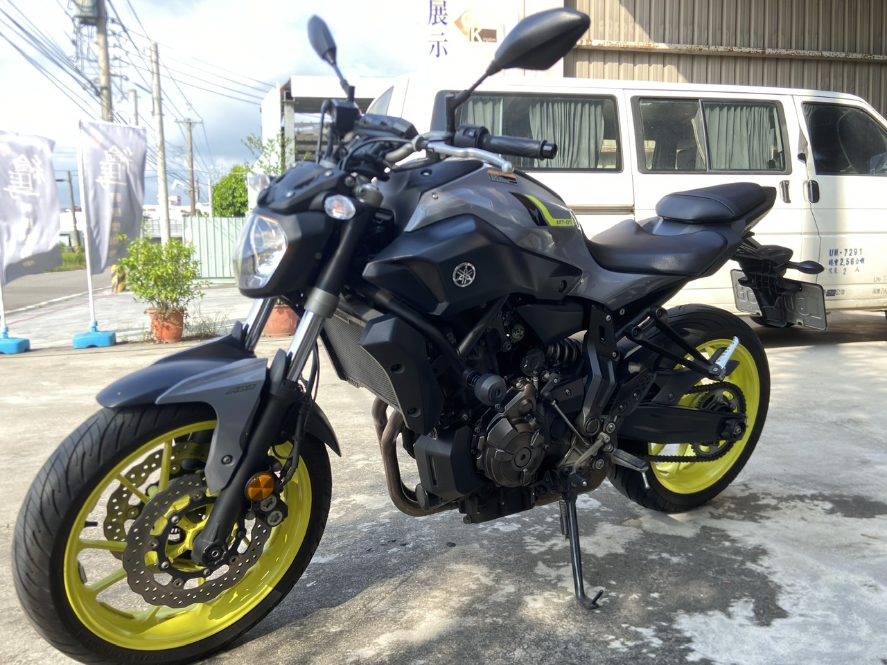 【繪馬輕重型機車】YAMAHA MT-07 - 「Webike-摩托車市」 售2015 12月份出廠MT07～里程僅15xxx