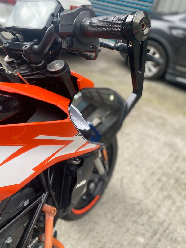 KTM 125DUKE - 中古/二手車出售中 改裝:行車記錄器、手機架、短牌架、引擎保桿 原漆 無事故  搜尋 IG:Motoshen 專營大聖二輪廣場 | Motoshen大聖二輪廣場