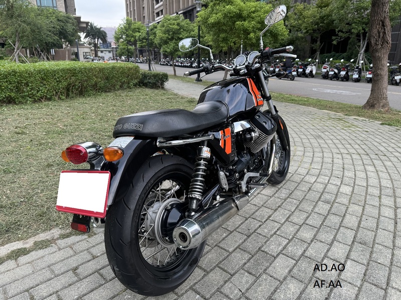 MOTO GUZZI V7 MOTO GUZZI V7 - 中古/二手車出售中 【新竹長龍車業】MOTO GUZZI V7 | 新竹長龍車業行