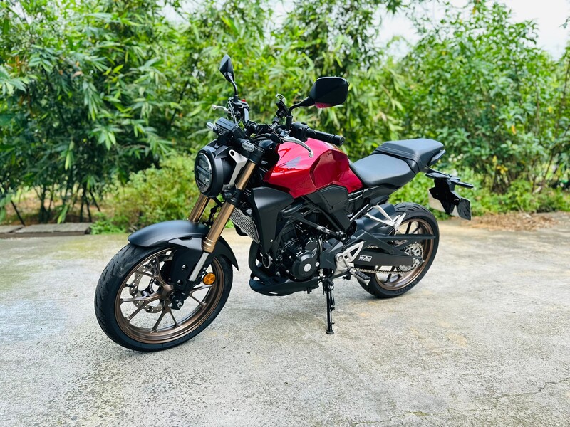 HONDA CB300R - 中古/二手車出售中 Honda CB300R 台本車 蠍子管尾段  | 摩托販