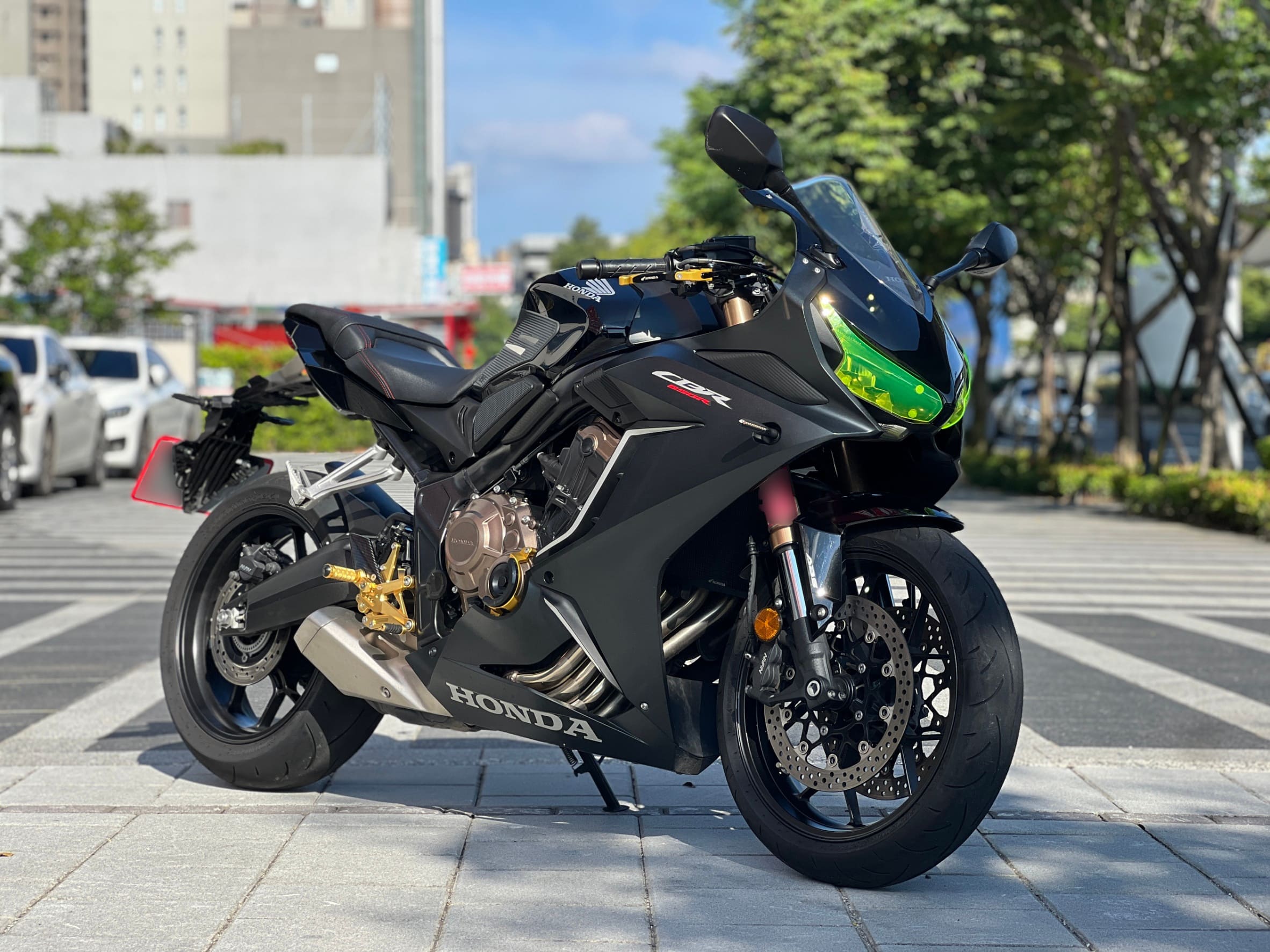 HONDA CBR650R - 中古/二手車出售中 2021年 HONDA CBR650R/0元交車/分期貸款/車換車/線上賞車/到府交車 | 翊帆國際重車