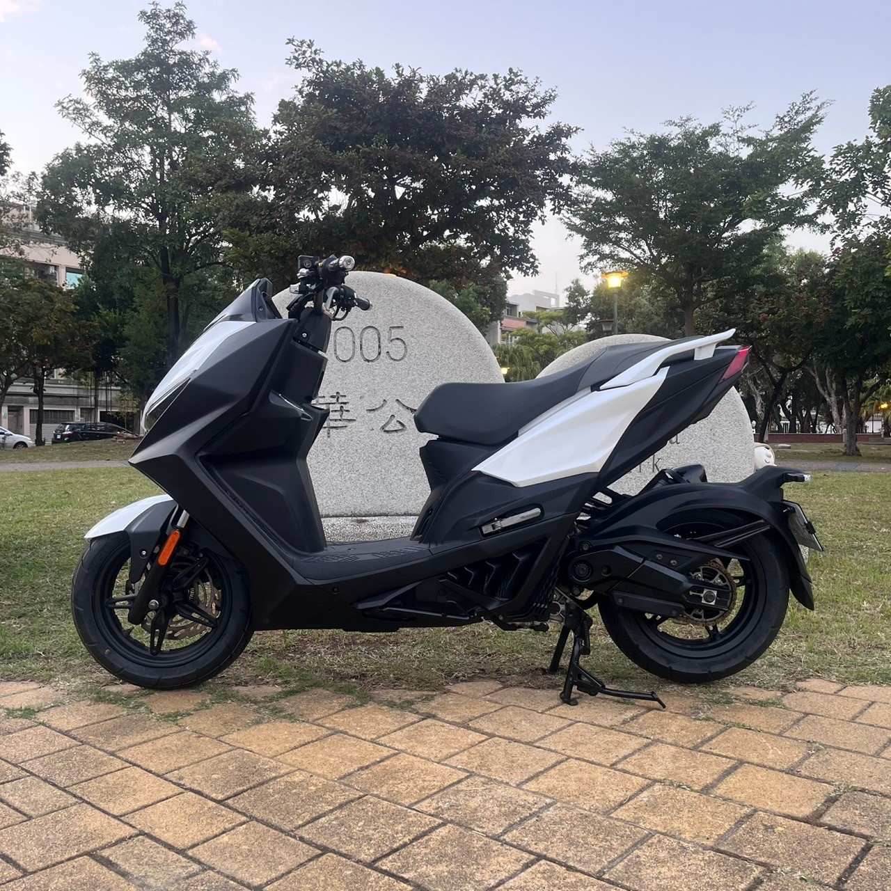 光陽 KRV180 - 中古/二手車出售中 2022 光陽 KRV MOTO 180 TCS #3757 | 貳輪嶼中古機車專賣-台南店