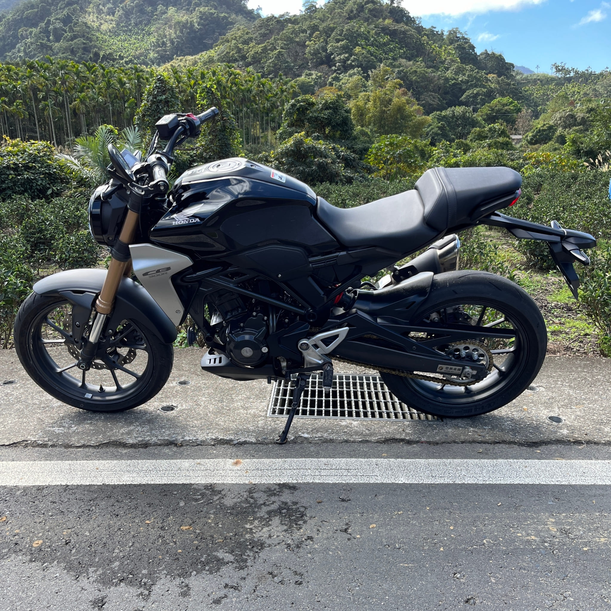 HONDA CB300R - 中古/二手車出售中 2018年 HONDA CB300R/0元交車/分期貸款/車換車/線上賞車/到府交車 | 翊帆國際重車