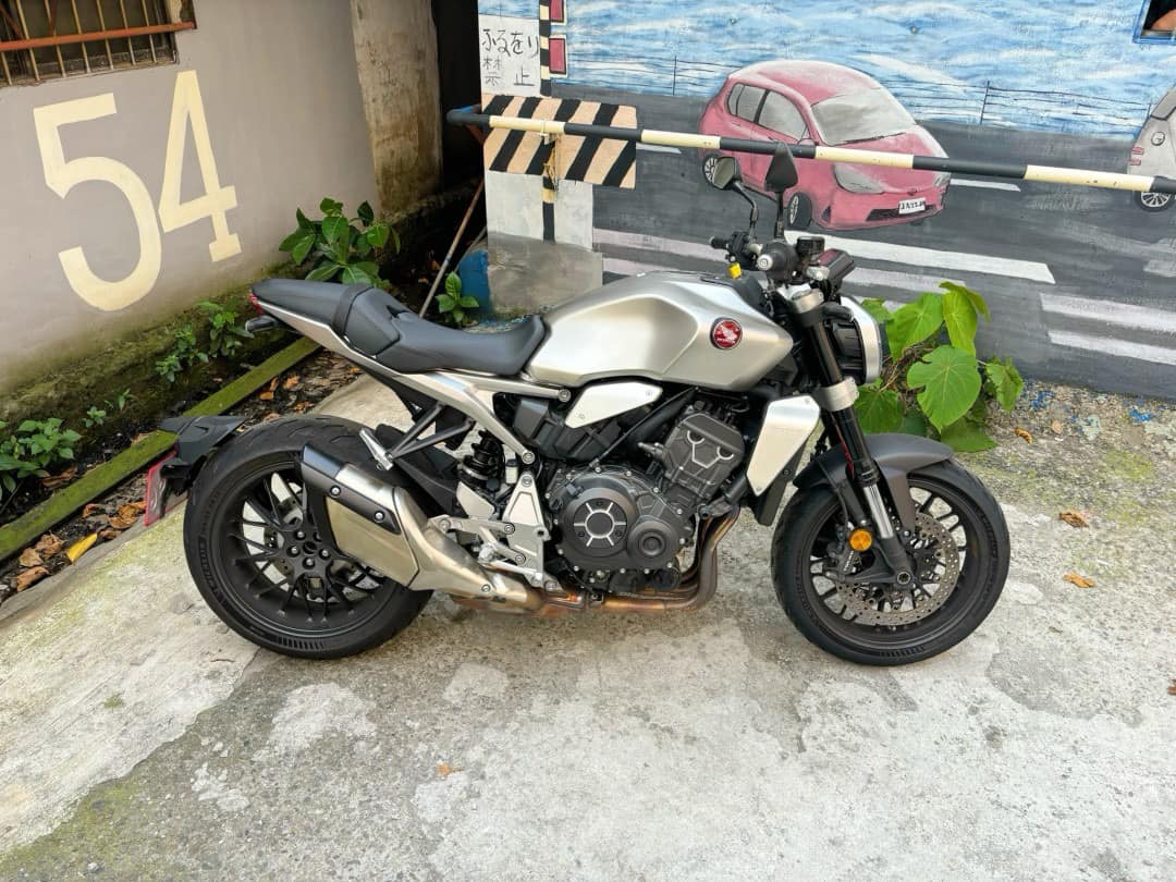 HONDA CB1000R - 中古/二手車出售中 HONDA CB1000R 台本車 TFT 彩色儀表 | 個人自售