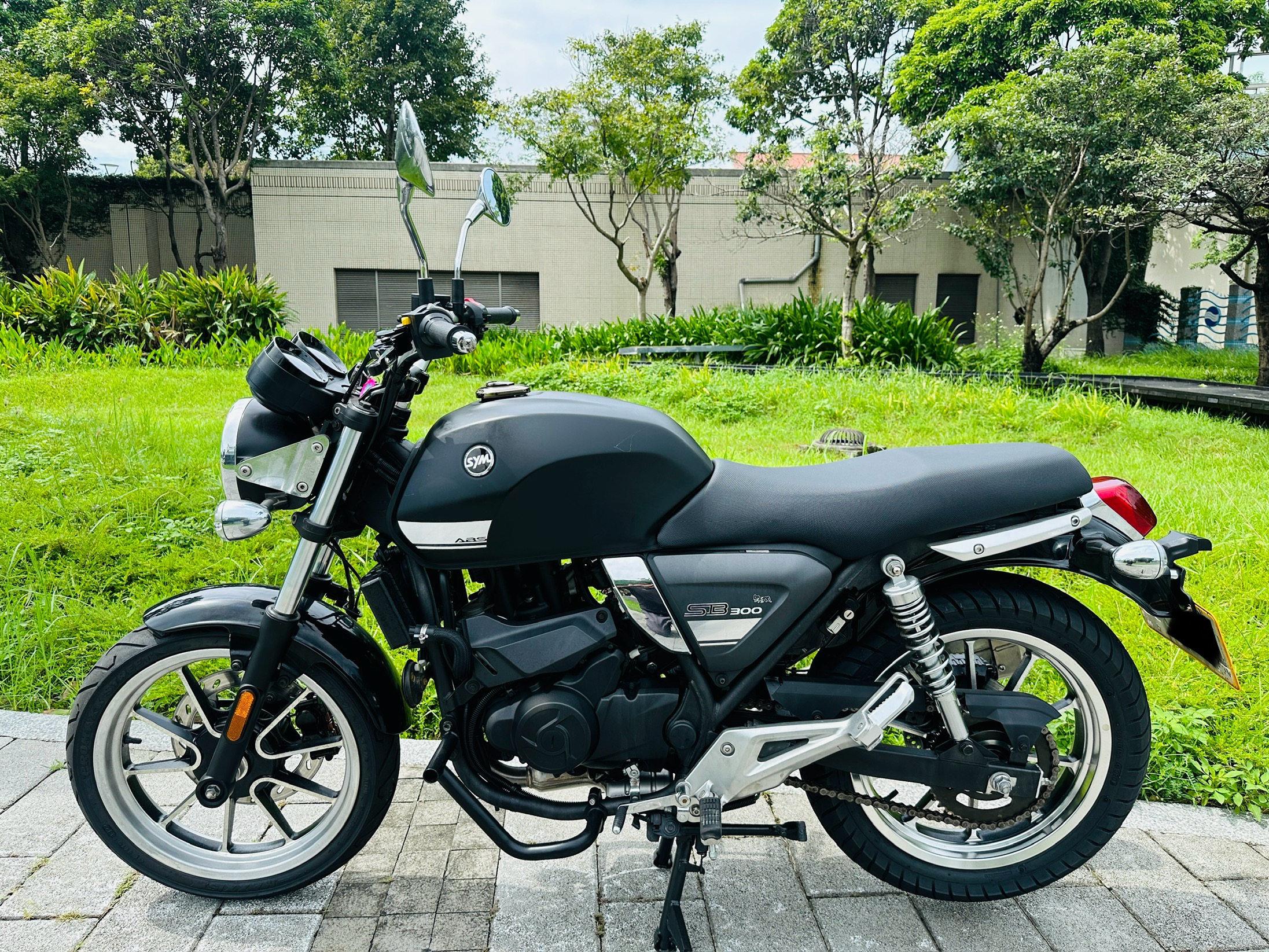 三陽 SB300 - 中古/二手車出售中 SYM 三陽 SB300 ABS 2017 大野狼300 | 輪泰車業