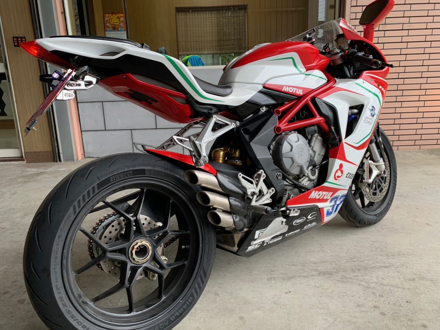 MV AGUSTA F3-800 - 中古/二手車出售中 超便宜售！2013 MV  F3 800 ！全車剛大保養完成！ 該換的都換了！ | 繪馬輕重型機車