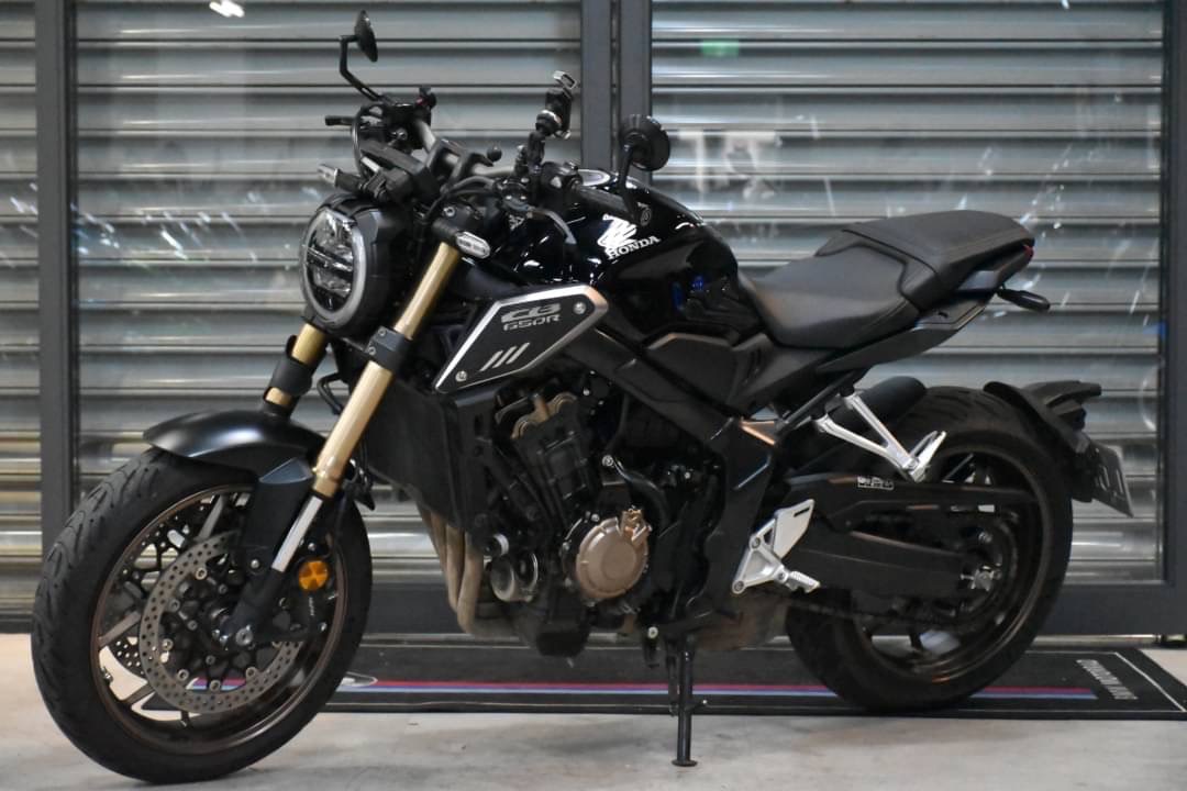 HONDA CB650R - 中古/二手車出售中 CB650R 台本車 基本改裝 無重大事故 小資族二手重機買賣 | 小資族二手重機買賣