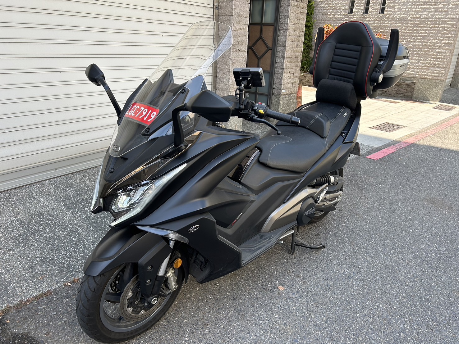 【個人自售】日本 KYMCO 日規 AK550 - 「Webike-摩托車市」 您沒看錯,里程數只有約3500公里,3500公里.3500公里.全車原版件沒撞過.一手車.純自售