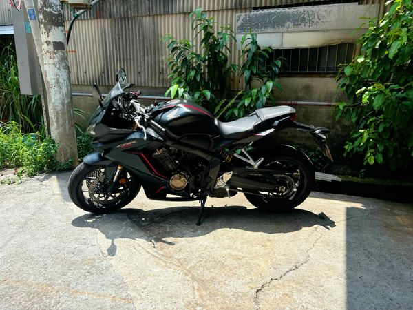 HONDA CBR650R - 中古/二手車出售中 HONDA CBR650R 台本車 | 個人自售