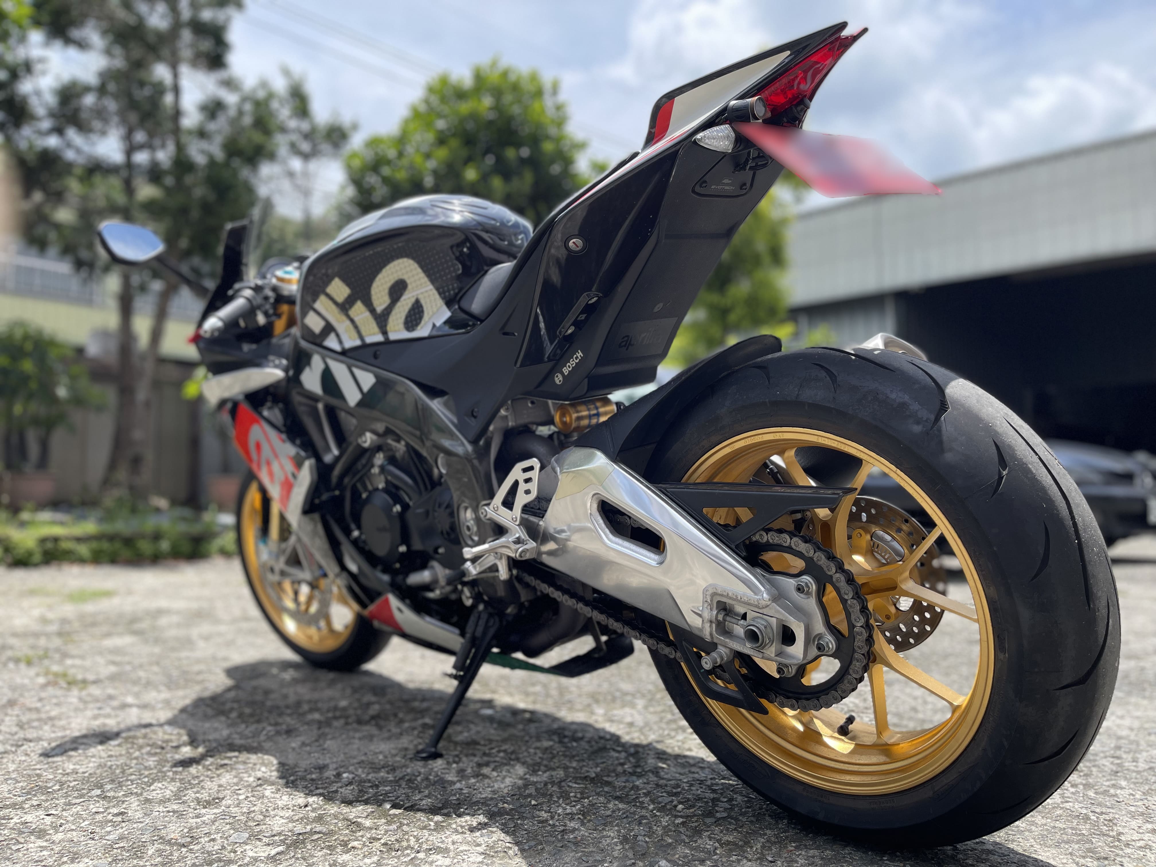 APRILIA RSV4 - 中古/二手車出售中 2016年 APRILIA RSV4/0元交車/分期貸款/車換車/線上賞車/到府交車 | 翊帆國際重車