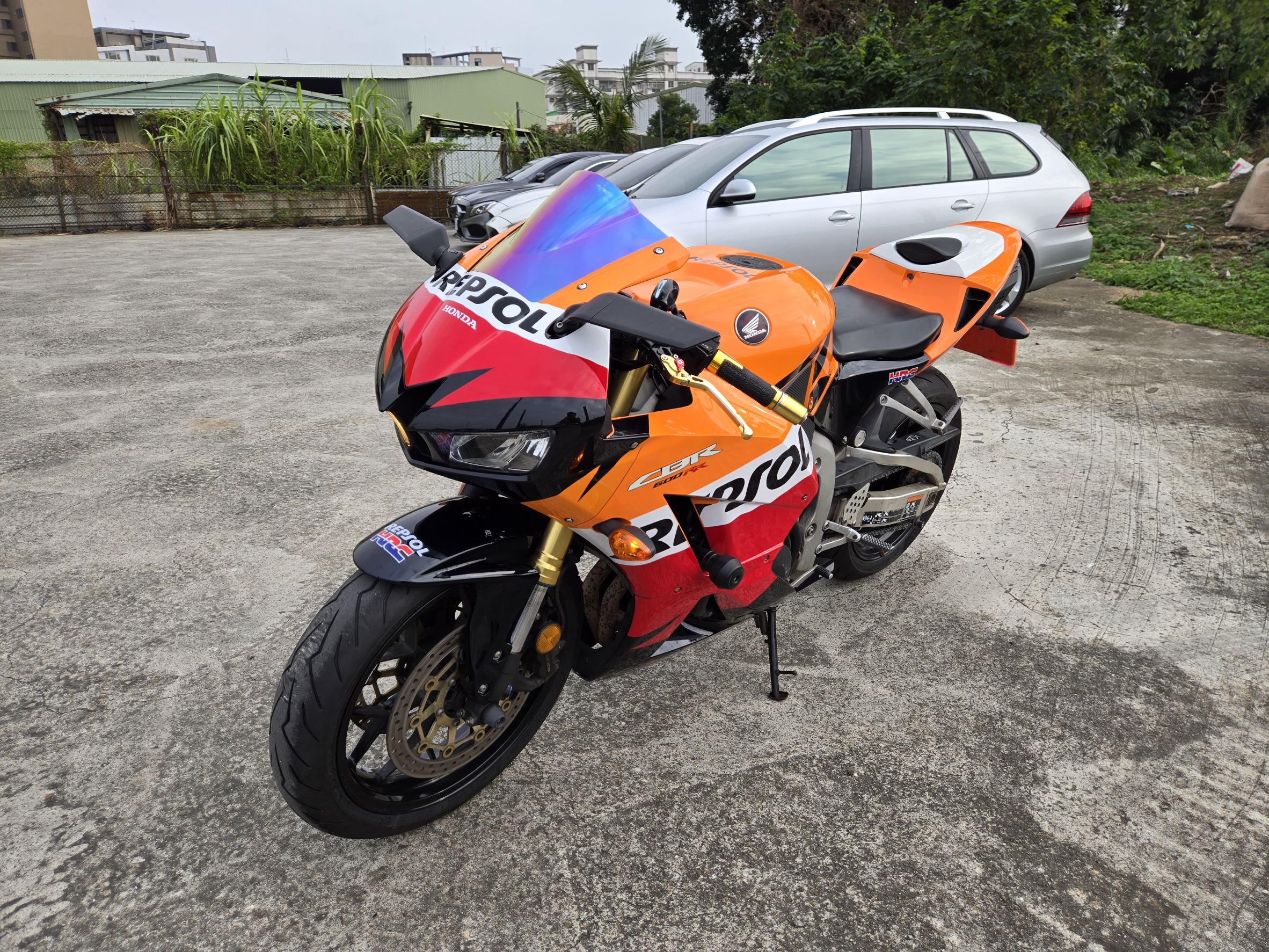 HONDA CBR600RR - 中古/二手車出售中 [出售] 2014年 HONDA  CBR600RR 原廠殼 已大保養 | 老爹重機