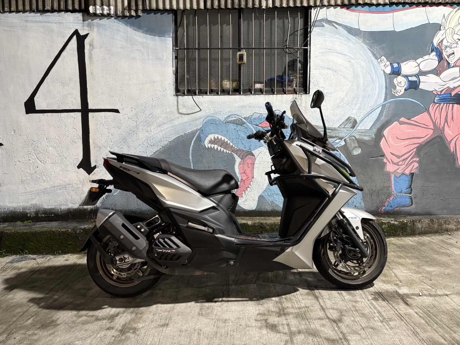 【大蔡】光陽 KRV180 - 「Webike-摩托車市」 2022 KYMCO 光陽 KRV180 ABS TCS 