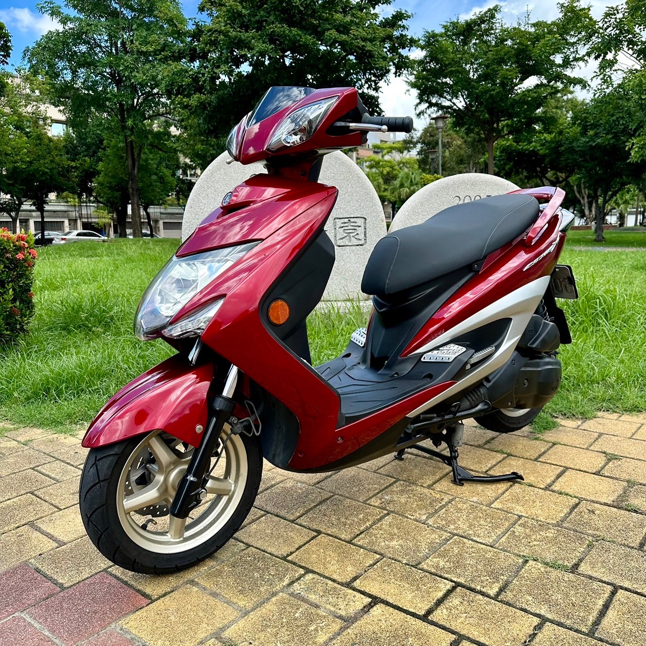 【貳輪嶼中古機車專賣-台南店】山葉 新勁戰 125 FI - 「Webike-摩托車市」 2015 山葉 勁戰三代125 #506