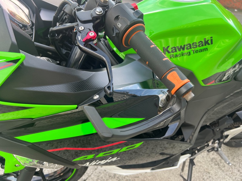 KAWASAKI NINJA400 - 中古/二手車出售中 2021年 NINJA400 多樣改裝 無摔 無事故 阿宏大型重機買賣 | 阿宏大型重機買賣