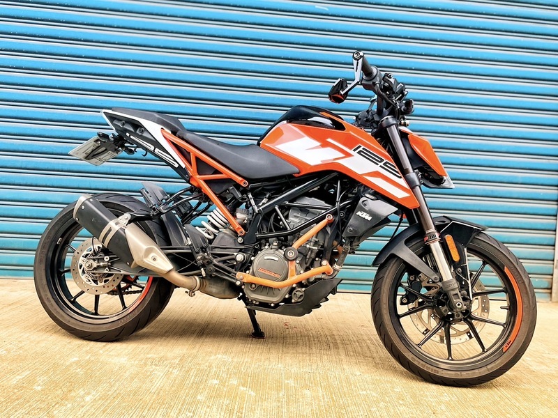 KTM 125DUKE - 中古/二手車出售中 端子鏡 行車記錄器 市場少有 私下分期 小資族二手重機買賣 | 小資族二手重機買賣