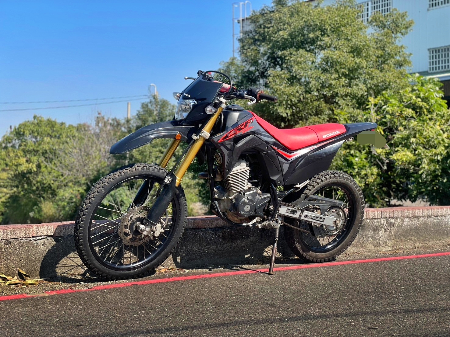 【武士重機-阿良】HONDA CRF150L - 「Webike-摩托車市」 為所欲為的林道小精靈 路的終點才是起點