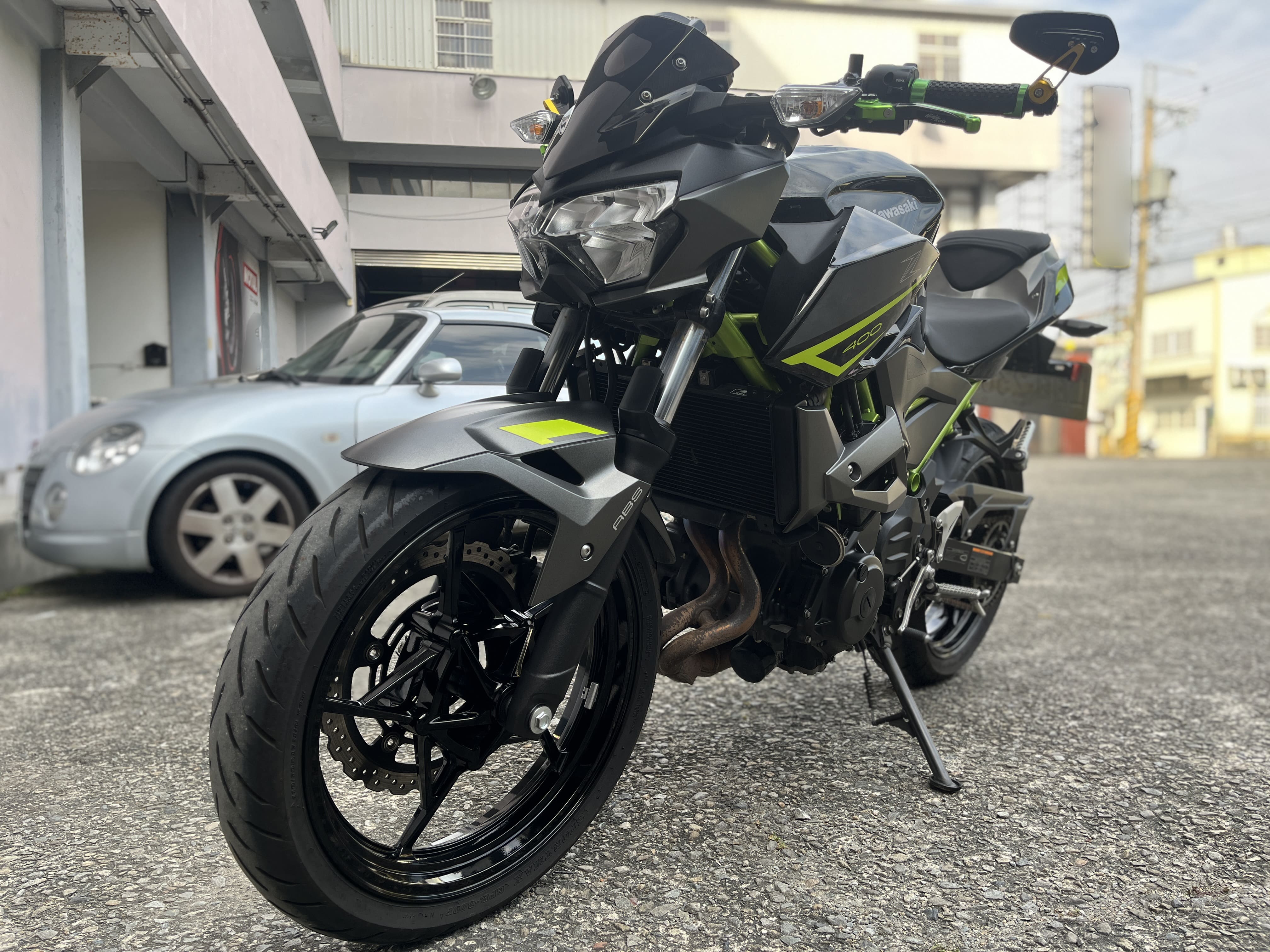 KAWASAKI Z400 - 中古/二手車出售中 2023年 KAWASAKI Z400/0元交車/分期貸款/車換車/線上賞車/到府交車 | 翊帆國際重車