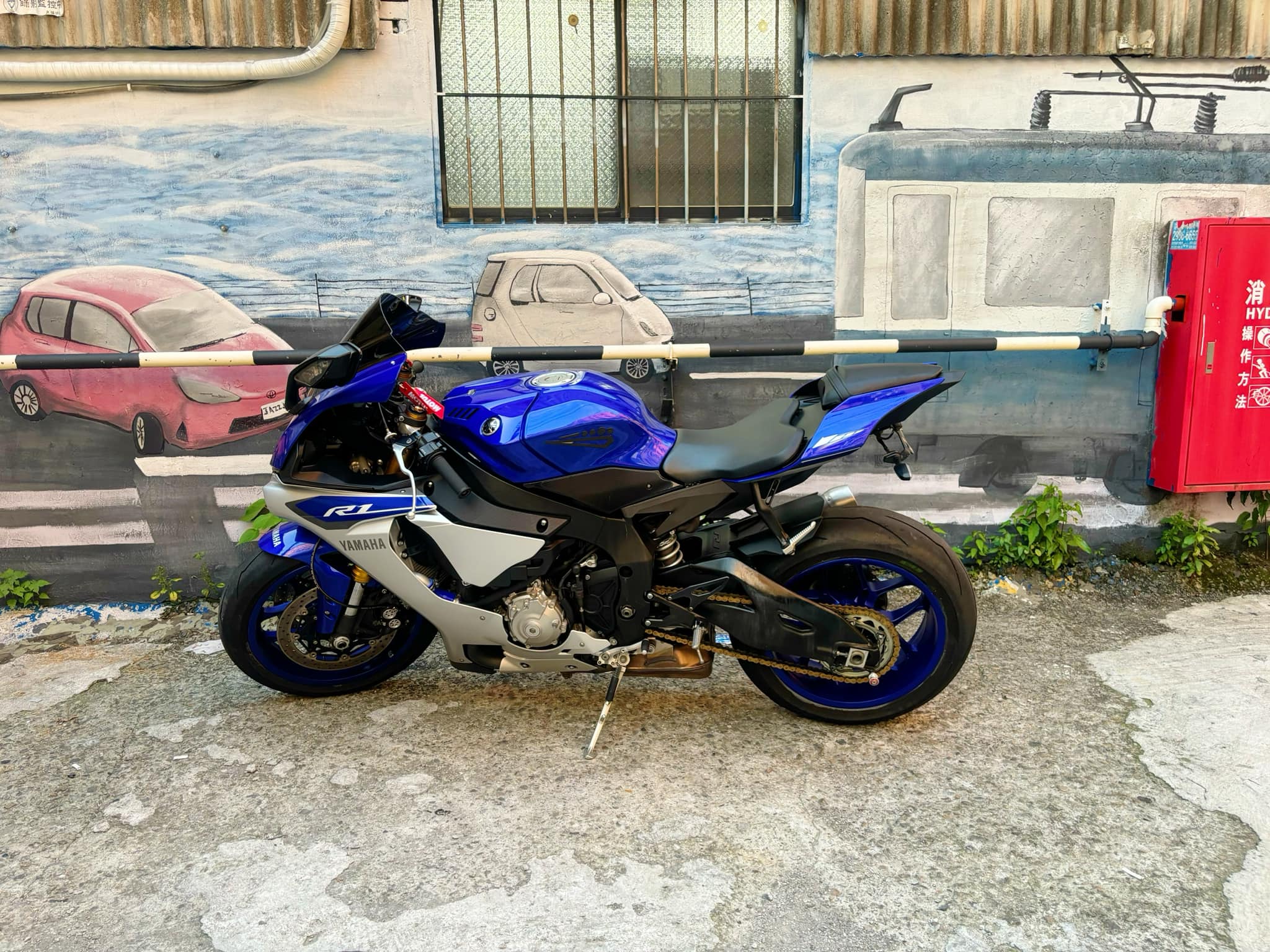 YAMAHA YZF-R1 - 中古/二手車出售中 YAMAHA R1 | 個人自售