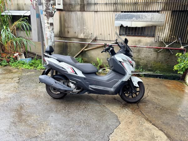 三陽 JOYMAXZ - 中古/二手車出售中 SYM Joymax Z 300 ABS | 個人自售