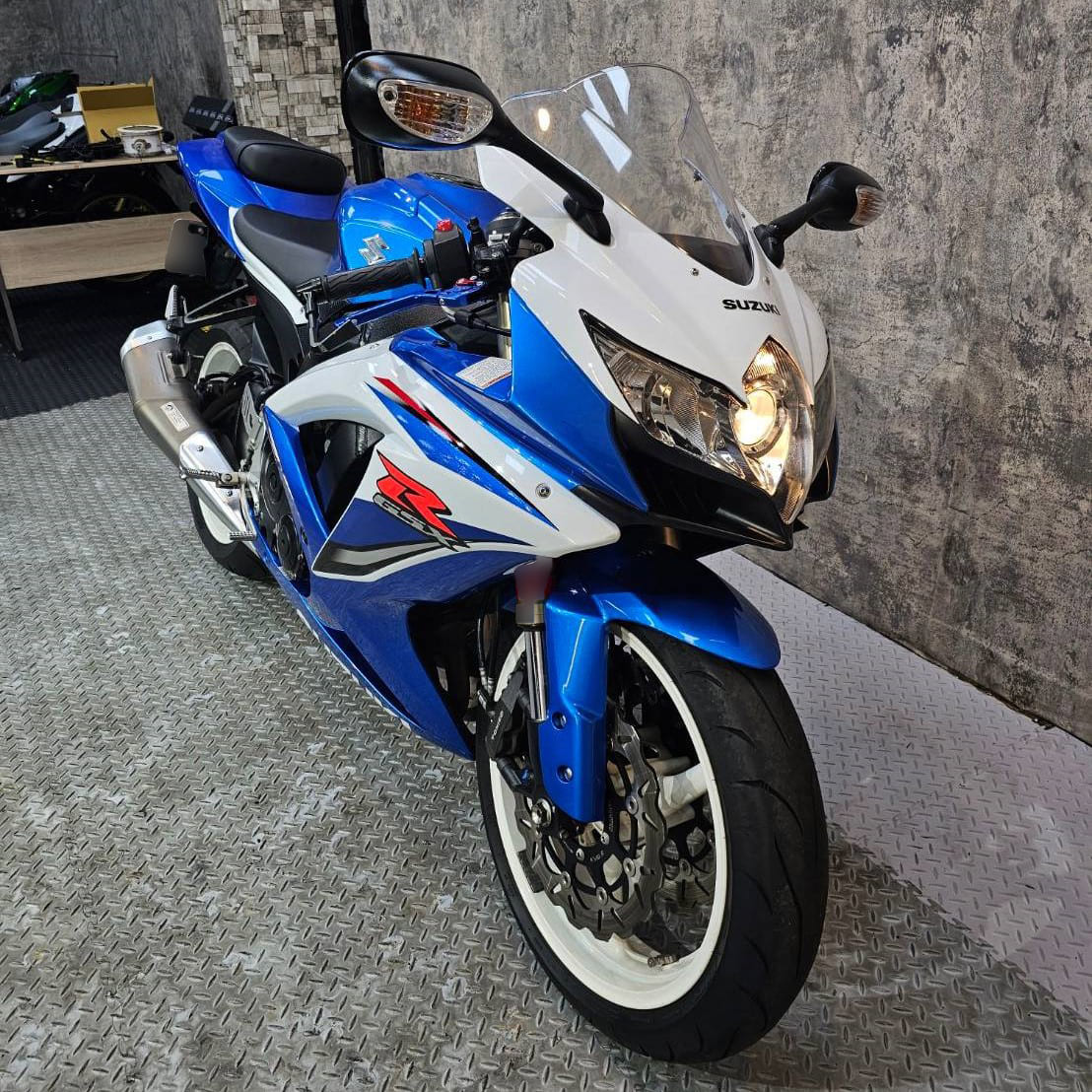 SUZUKI GSX-R600 - 中古/二手車出售中 2008年 SUZUKI GSX-R600/0元交車/分期貸款/車換車/線上賞車/到府交車 | 翊帆國際重車