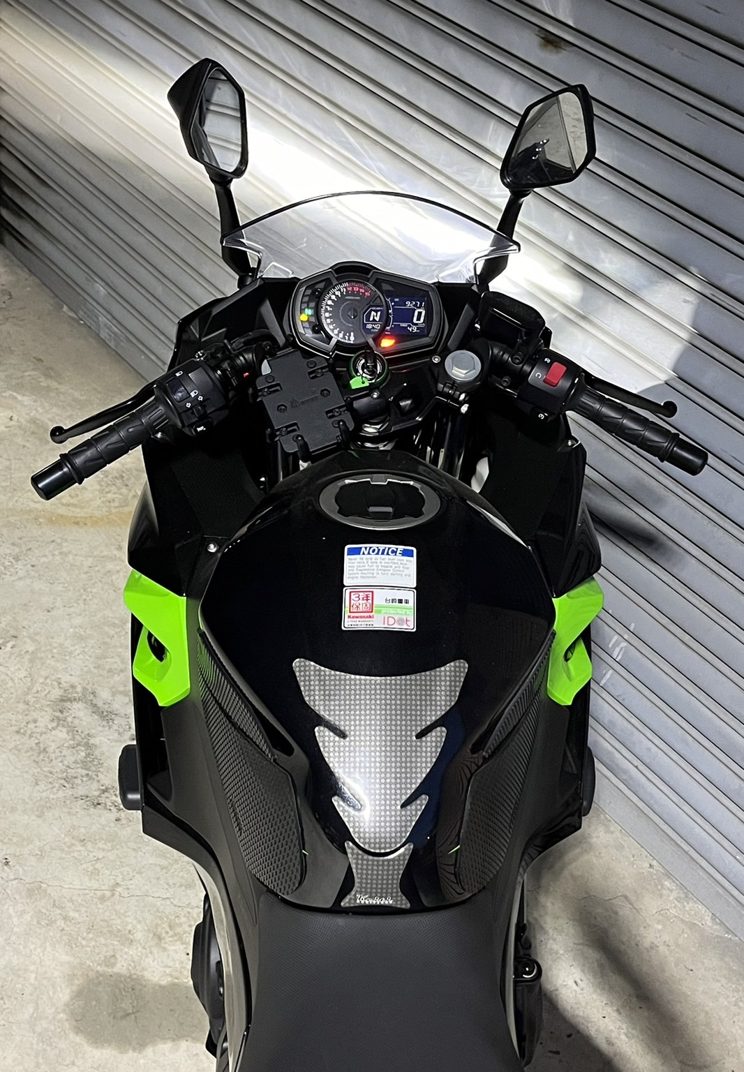 KAWASAKI NINJA400 - 中古/二手車出售中 NINJA400 忍四 里程不高 車況極佳 資料齊全 | 個人自售