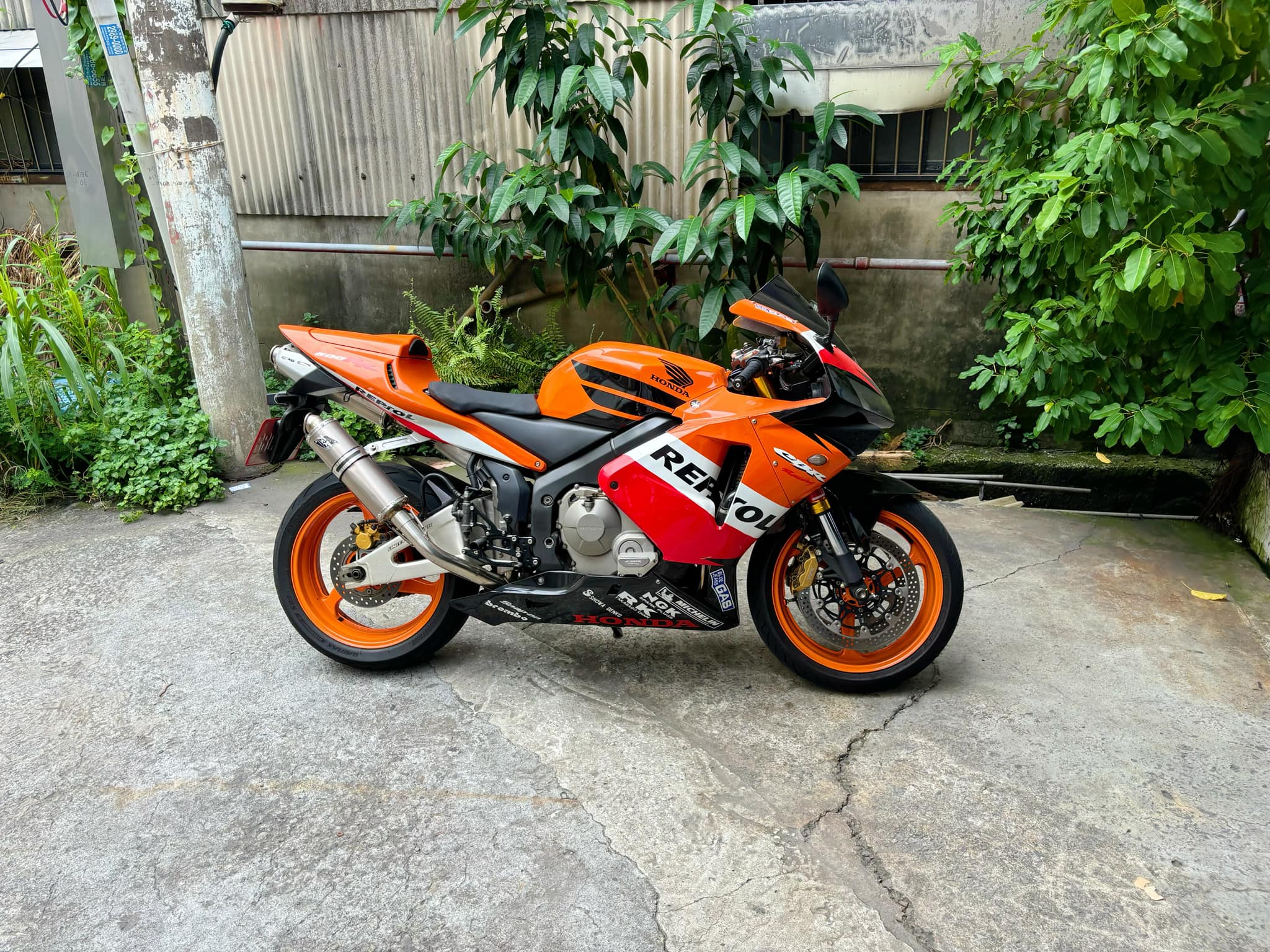 HONDA CBR600RR - 中古/二手車出售中 HONDA CBR600RR | 個人自售