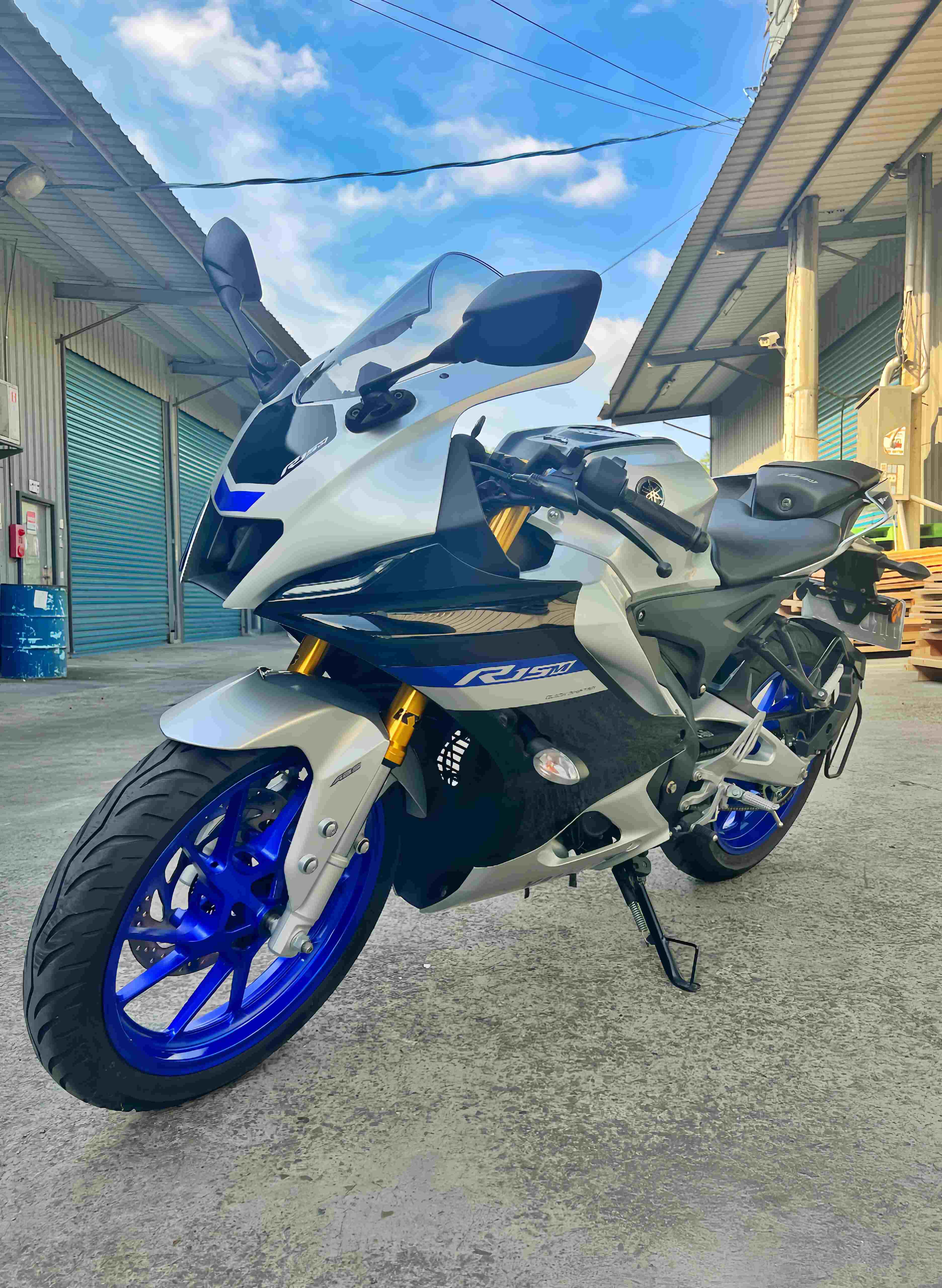 YAMAHA YZF-R3 - 中古/二手車出售中 2022年 R15M 僅此一台 里程保證 一手 原漆 無事故 阿宏大型重機買賣 | 阿宏大型重機買賣