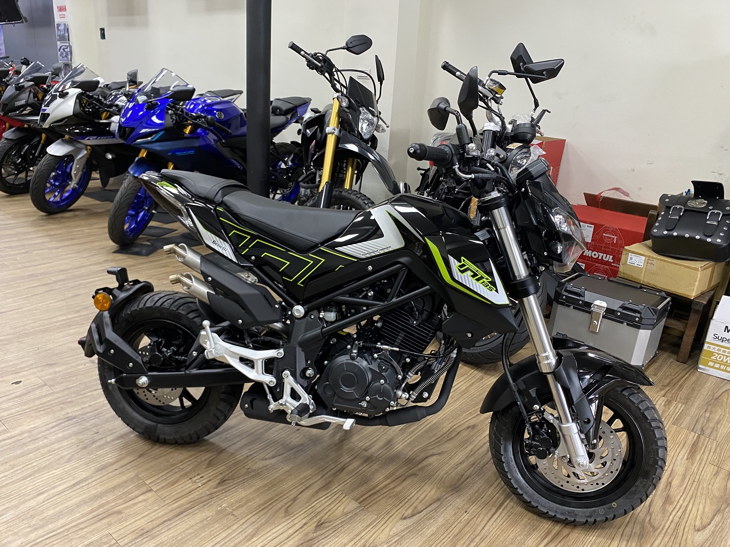 BENELLI TNT 135 - 中古/二手車出售中 【新竹長龍車業】Benelli TNT 135 | 新竹長龍車業行