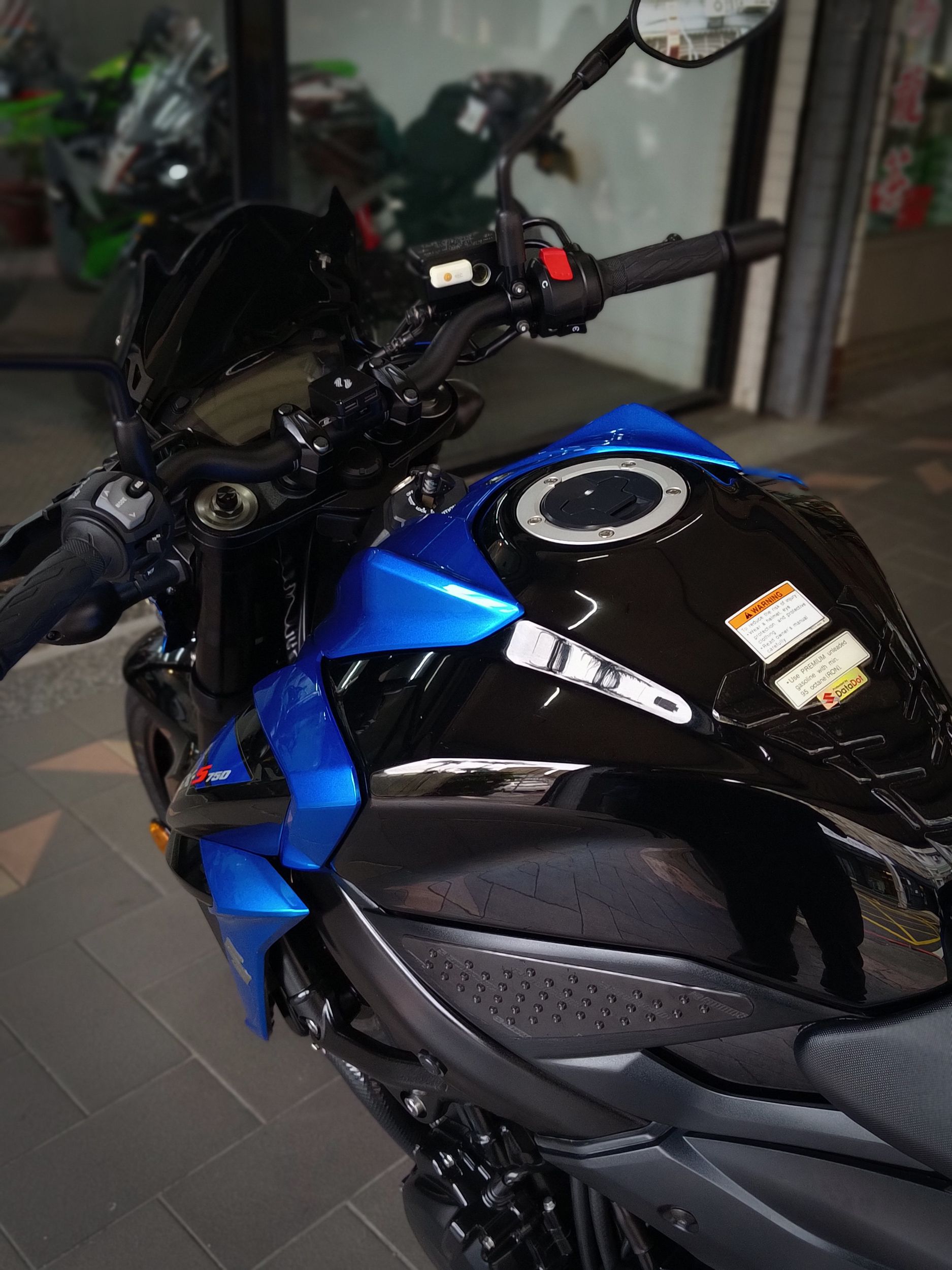 SUZUKI GSX-S 750 - 中古/二手車出售中 GSX-S750 ABS+TCS 總代理只跑10340km，原漆漂亮無傷 | 成蘆進口摩托車