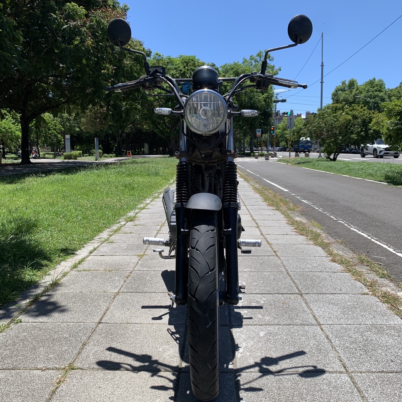 光陽 KTR 125 - 中古/二手車出售中 【高雄二手機車】2015 光陽 KTR 150 噴射 國際檔 #150 實車實價/高雄二手機車買賣/便宜售代步車/經濟車 | 貳輪嶼二手機車行-高雄店/中古重機收購/gogoro買賣推薦/線上估價立刻加Line:@motor888 （台南、屏東也有到府收購）