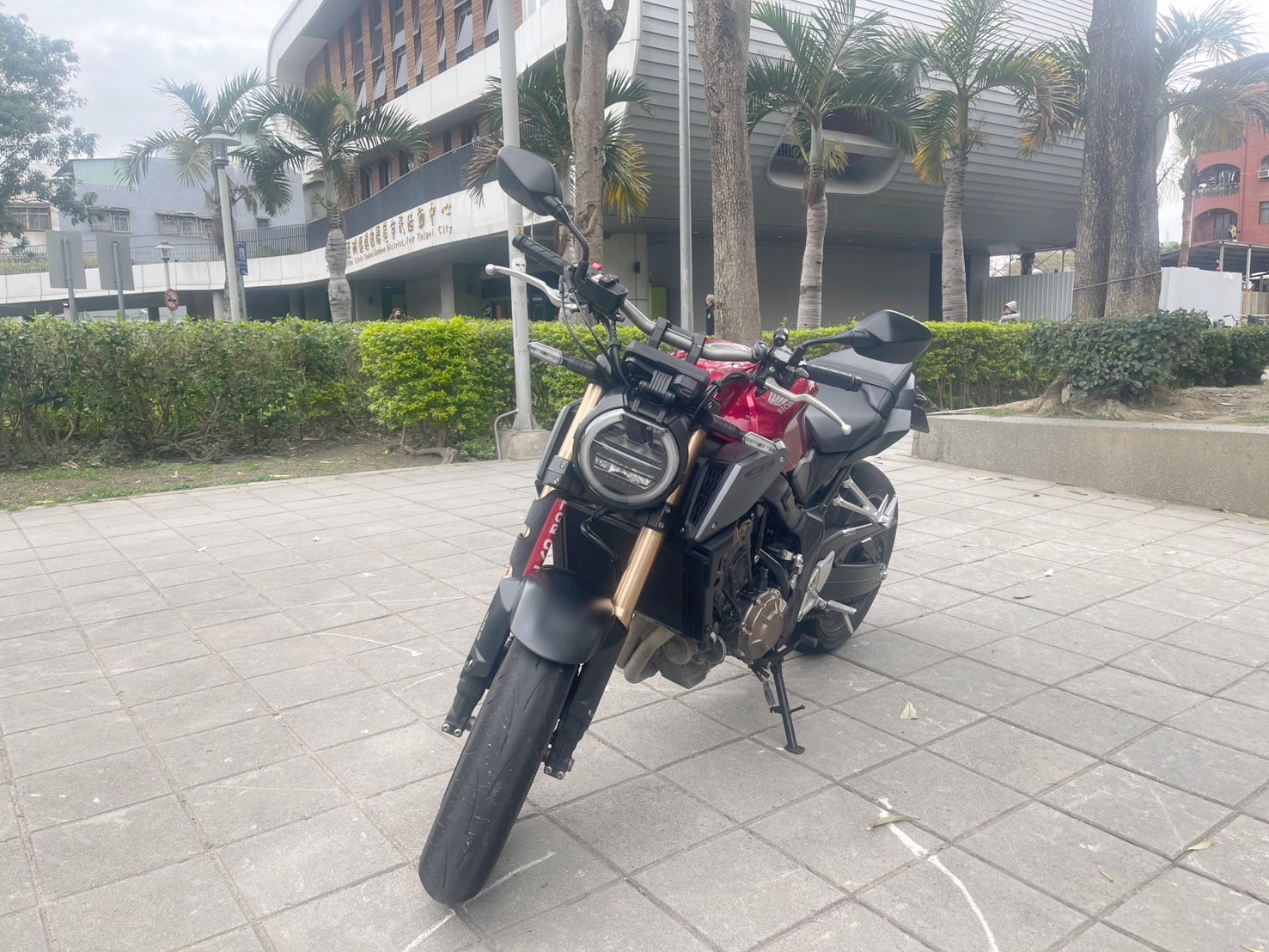 HONDA CB650R - 中古/二手車出售中 HONDA CB650R 台本 | 大蔡